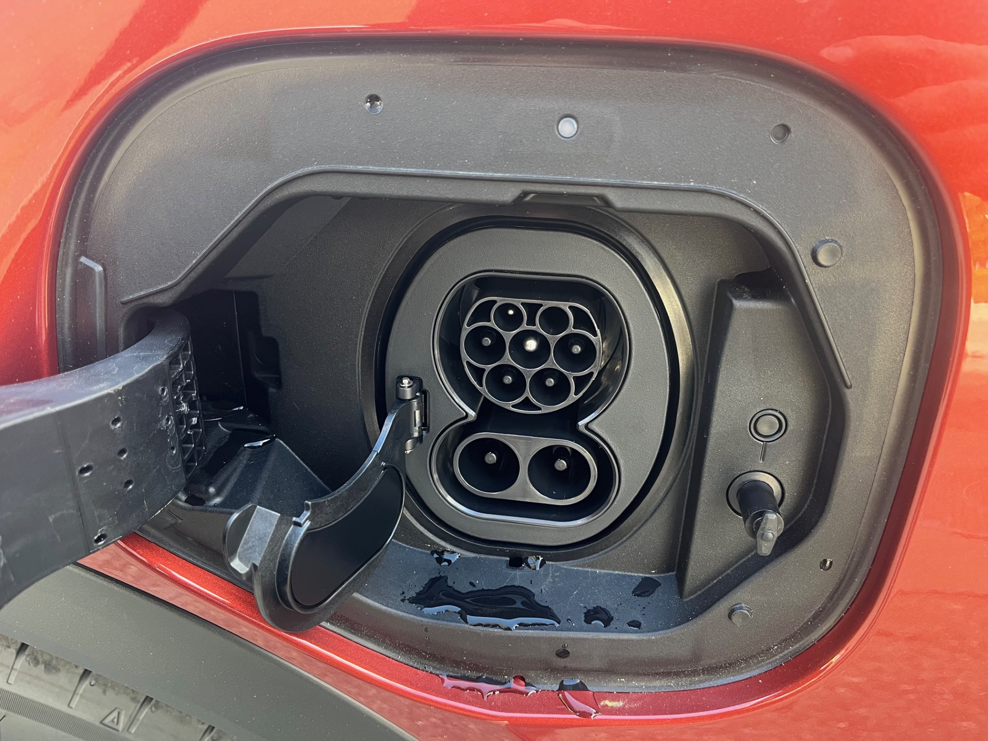 TOYOTA C-HR+ 77 kWh Style AWD-image-5