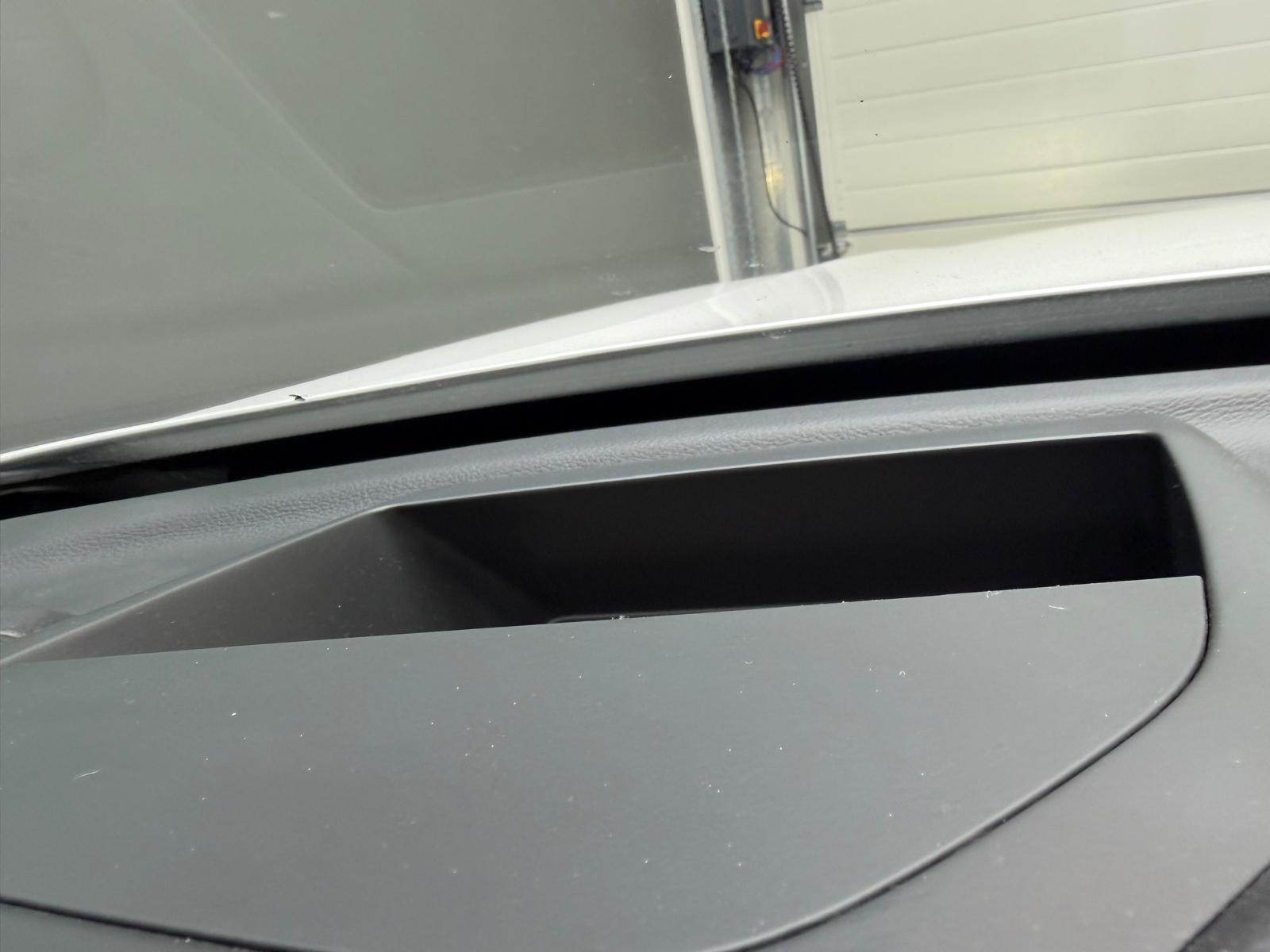 VOLVO XC60 B5 Benzin Mild Hybrid AWD R-Design Geartronic-image-20
