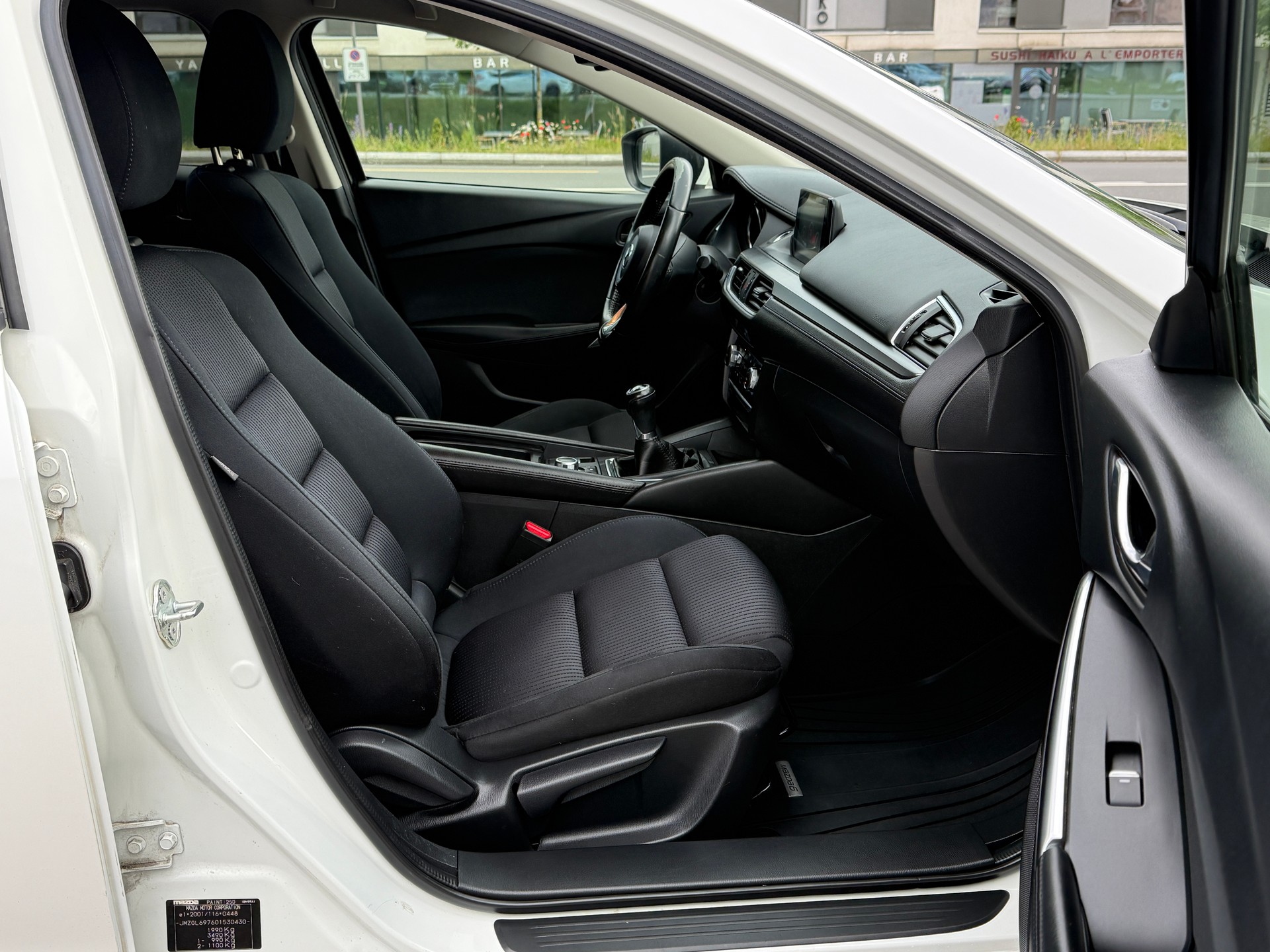 MAZDA 6 Sportwagon SKYACTIV-G 165 Ambition-image-15