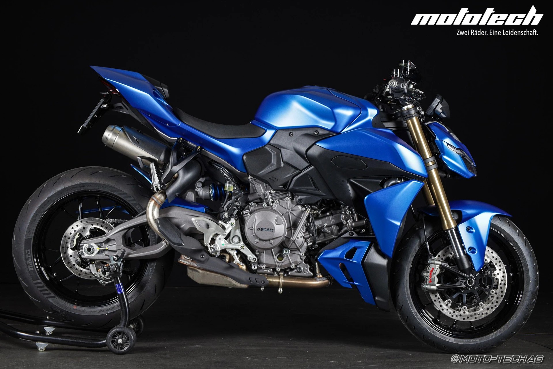 DUCATI Streetfighter V2 (35kW) / 4 JAHRE GARANTIE