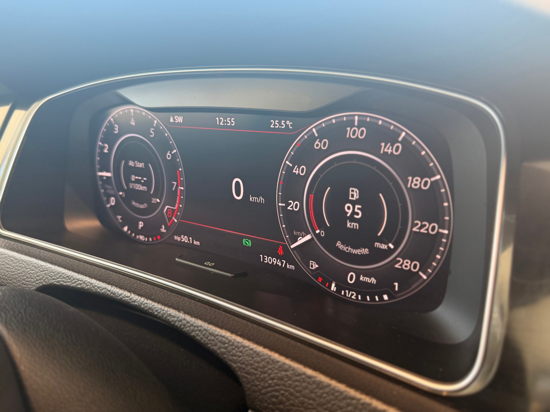 VW Golf 2.0 TSI GTI DSG-image-24