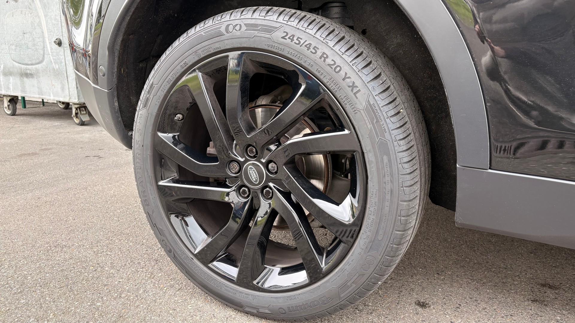 LAND ROVER Discovery Sport 2.0 Si4 HSE Luxury AT9-image-9