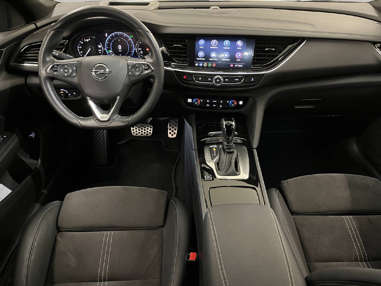 OPEL Insignia Sports Tourer 2.0 D Ultimate-image-7