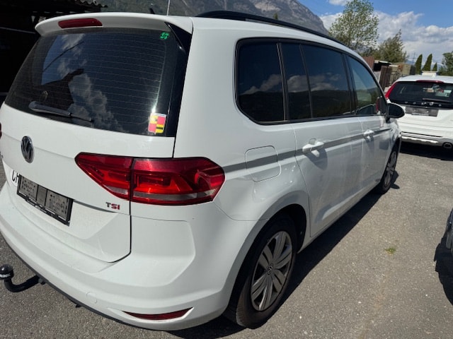 VW Touran 1.4 TSI BlueMotion Technology Comfortline DSG-image-4