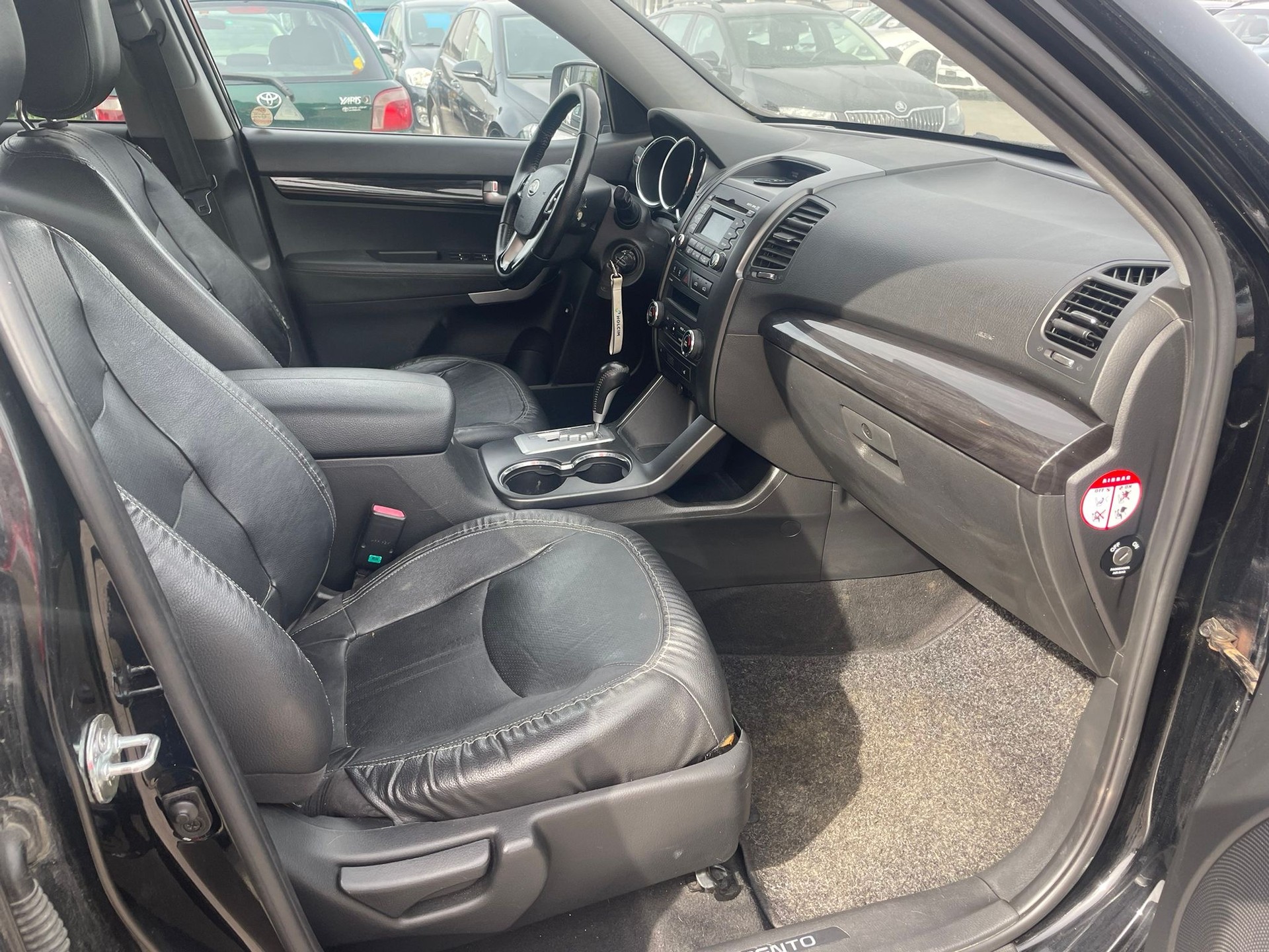 KIA Sorento 2.2 CRDI Trend Automatic-image-8