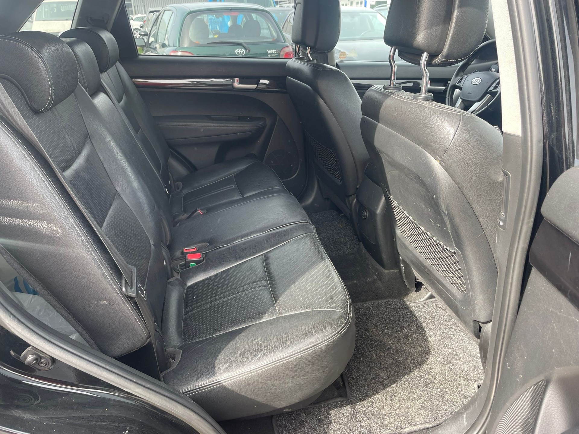 KIA Sorento 2.2 CRDI Trend Automatic-image-7