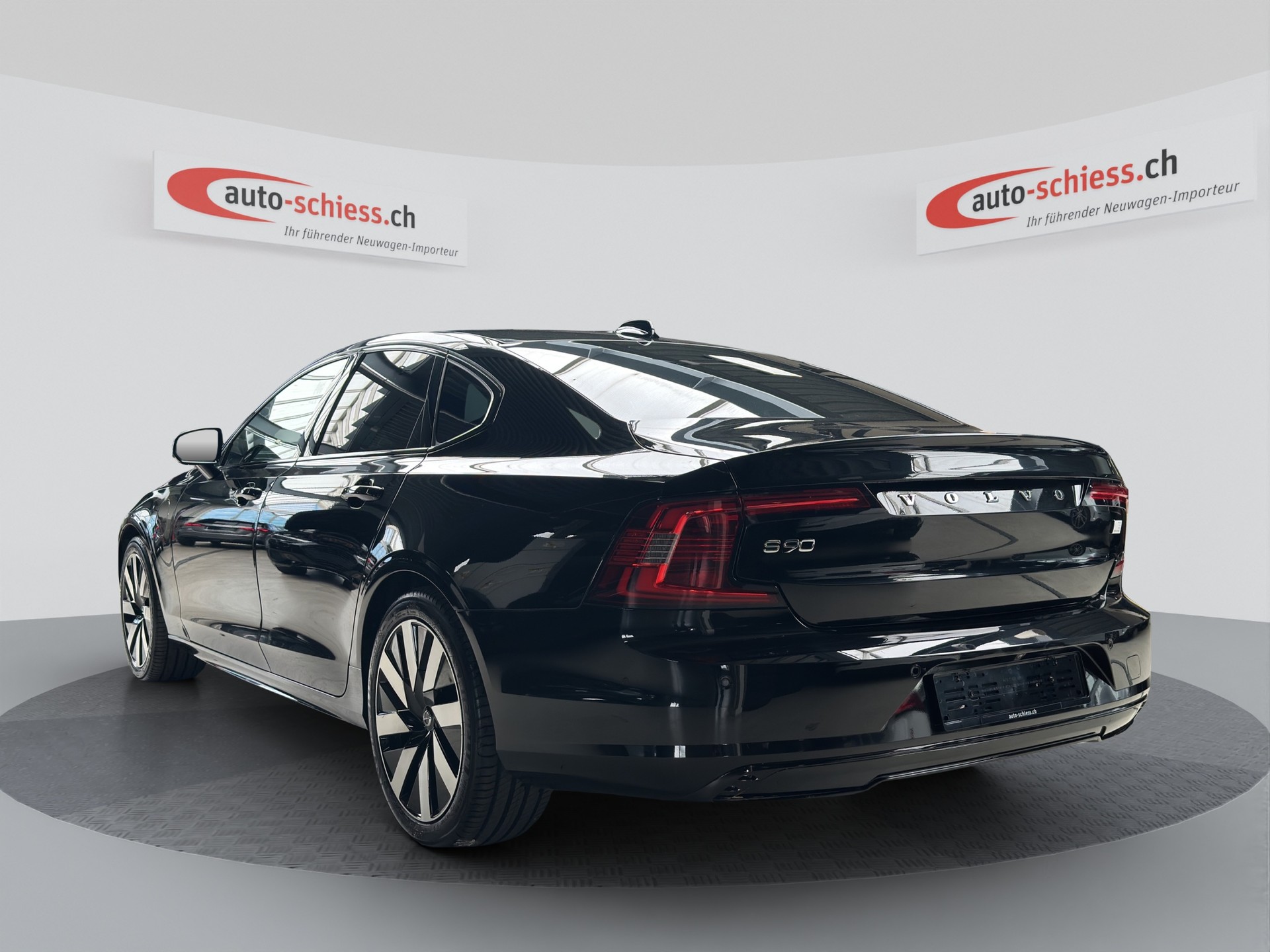 VOLVO S90 T8 AWD Plug in Hybrid Ultimate Dark Geartronic-showroom-element-2