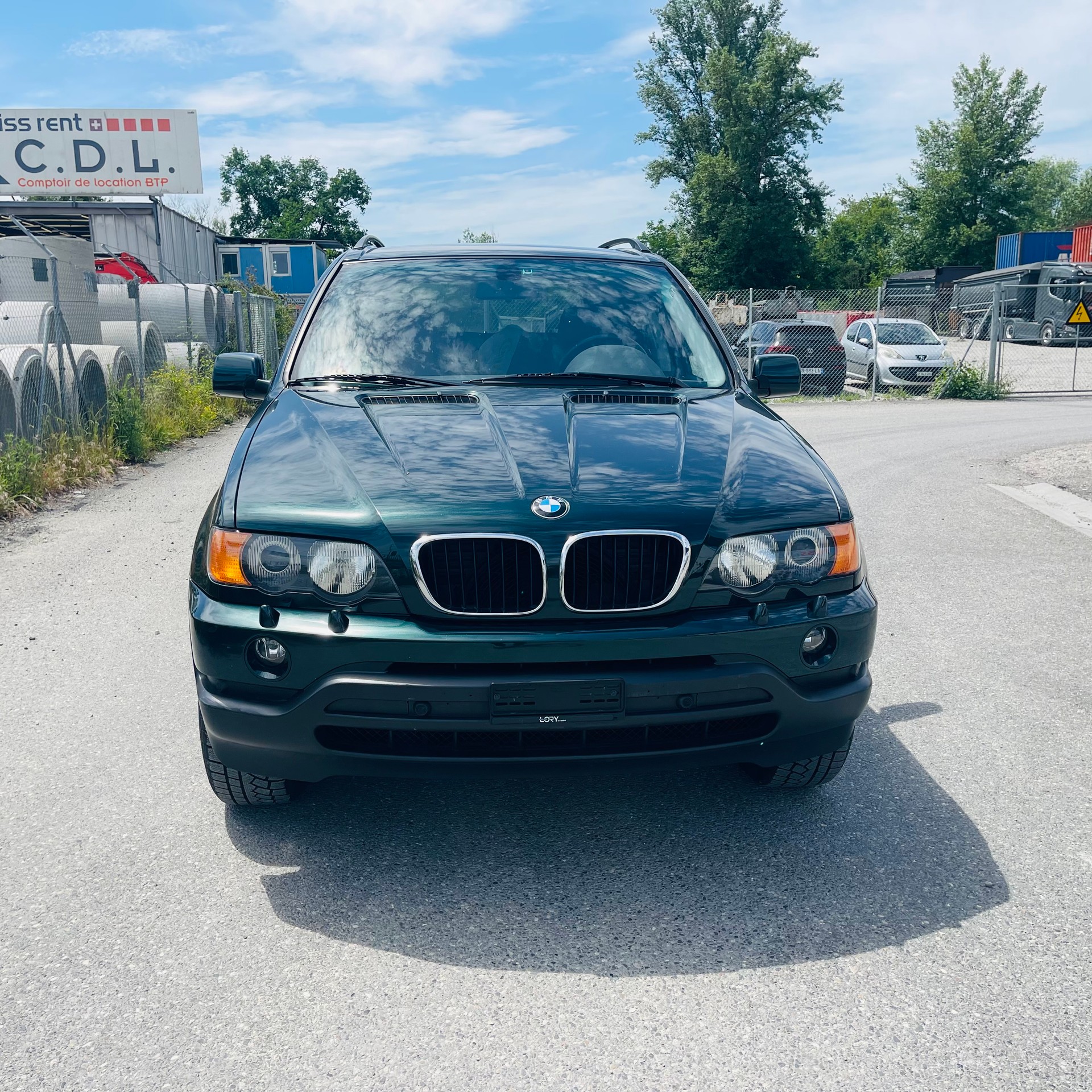 BMW X5 3.0i-image-0