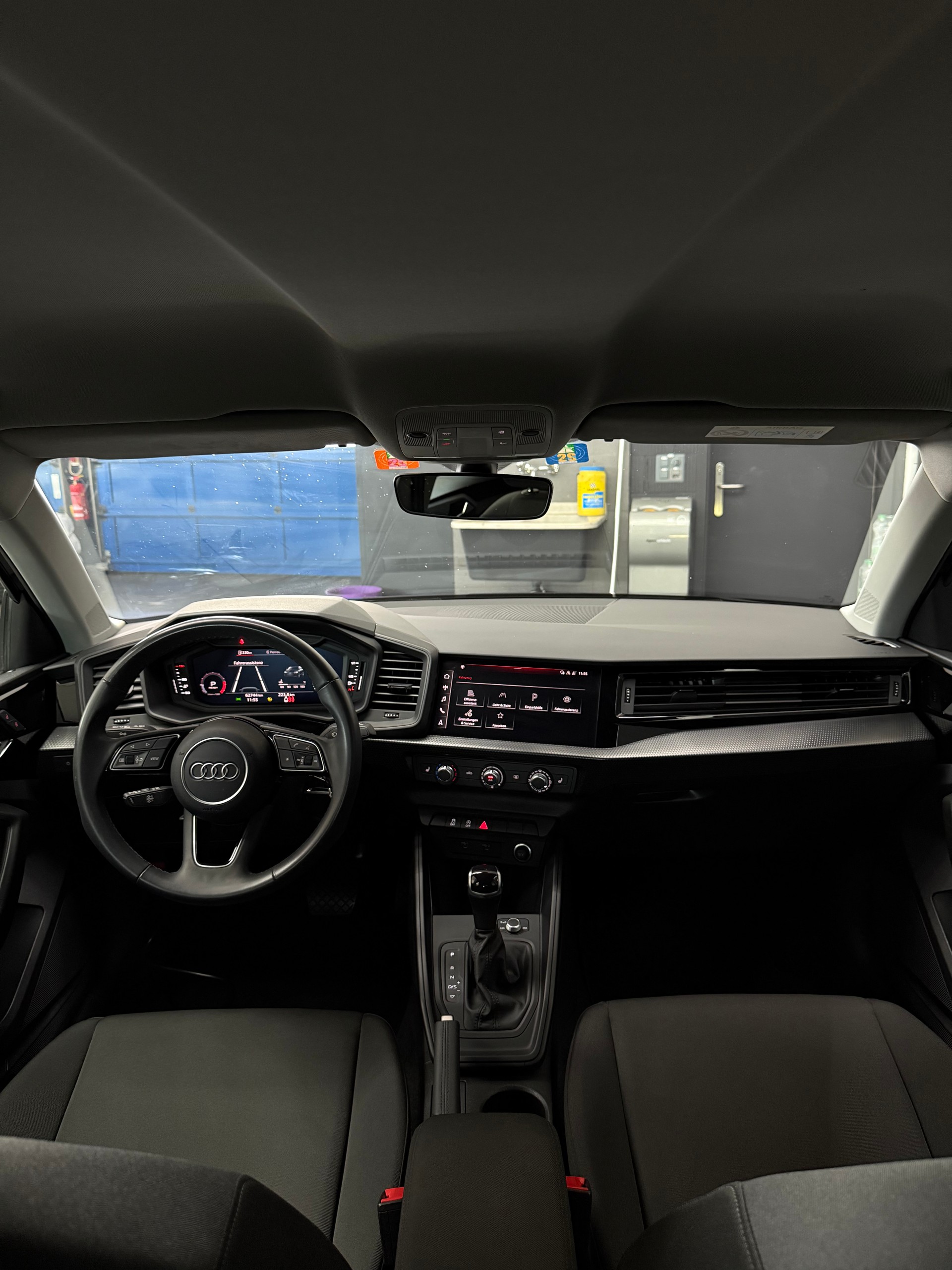 AUDI A1 Sportback 30 TFSI advanced Attraction S-tronic-image-6
