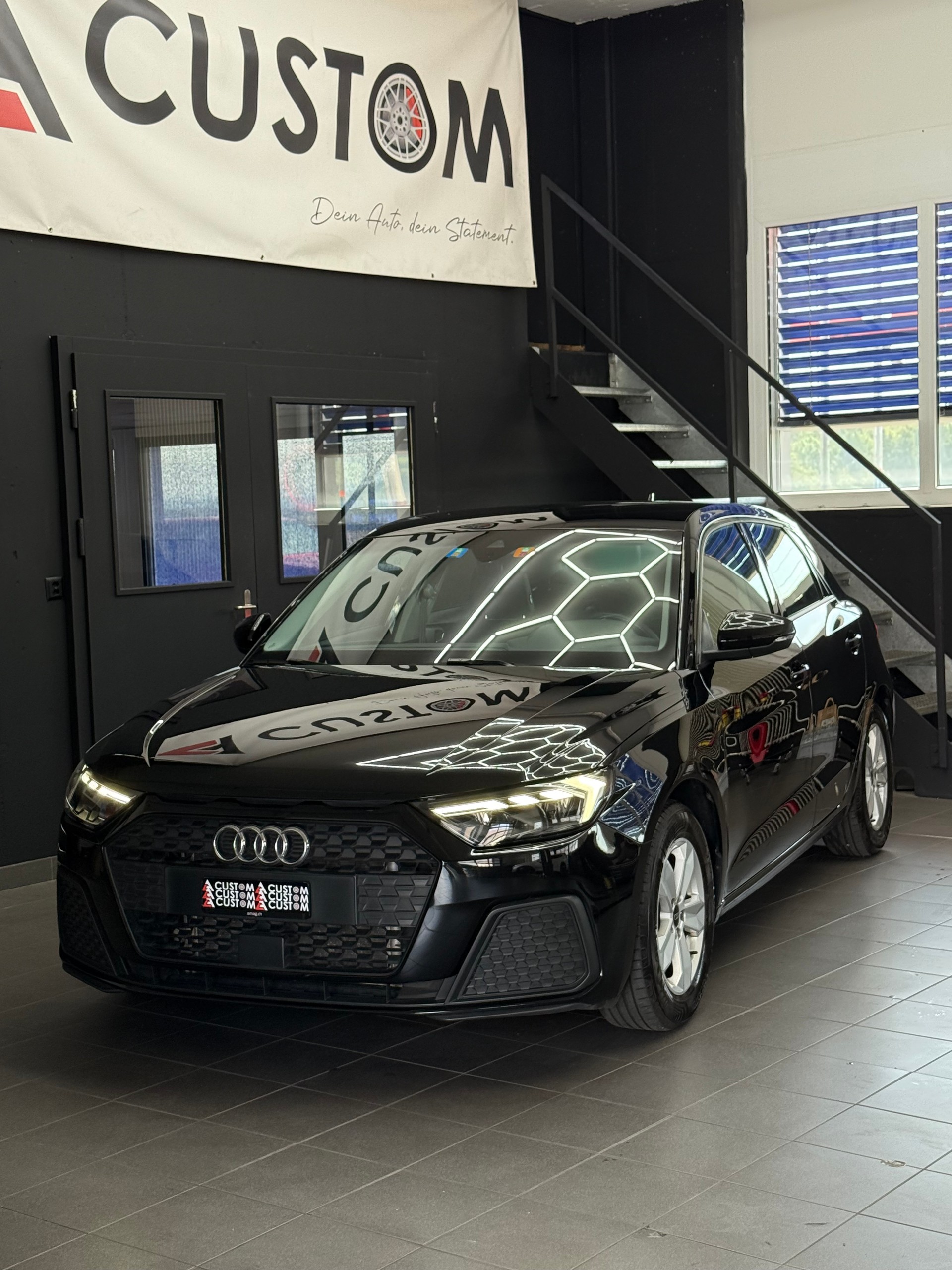 AUDI A1 Sportback 30 TFSI advanced Attraction S-tronic-image-1