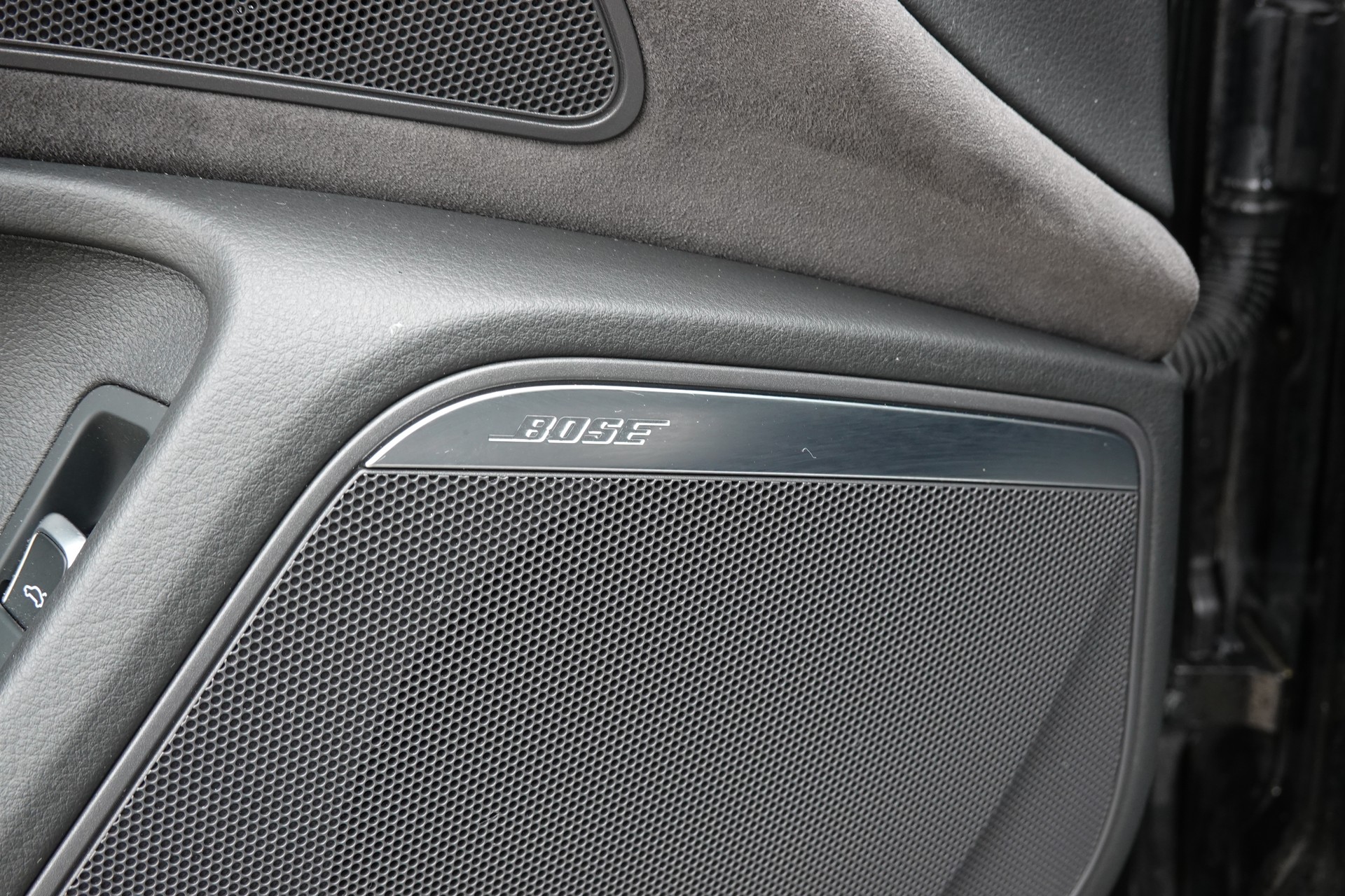 AUDI RS6 Avant 4.0 TFSI V8 performance - "Toit Ouvrant * Sièges électriques * Sièges chauffants avant et arrière * Son BOSE *-image-18