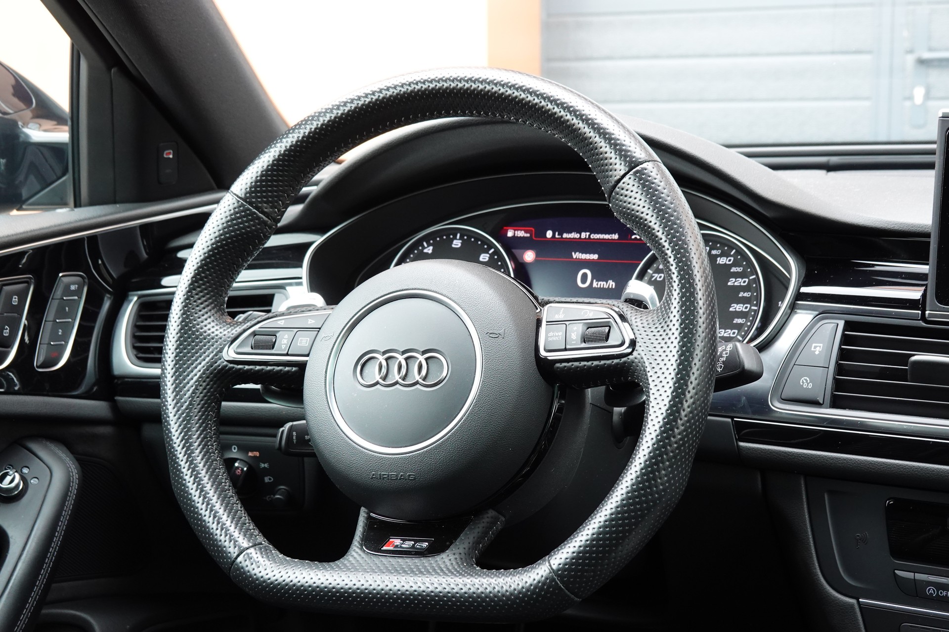 AUDI RS6 Avant 4.0 TFSI V8 performance - "Toit Ouvrant * Sièges électriques * Sièges chauffants avant et arrière * Son BOSE *-image-11