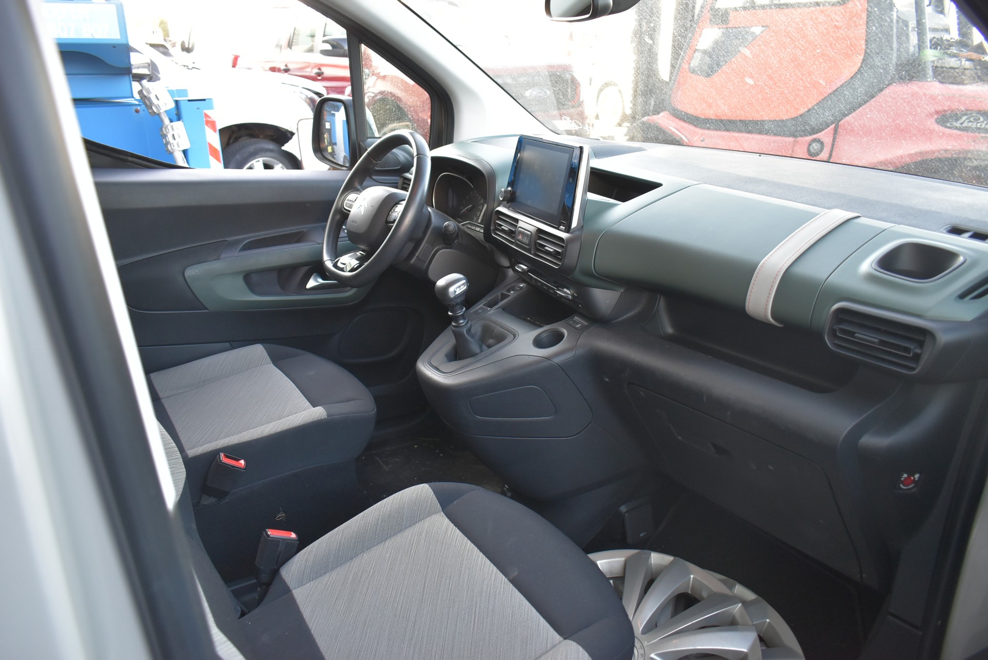 CITROEN Berlingo 1.5 BlueHDi Live-image-4