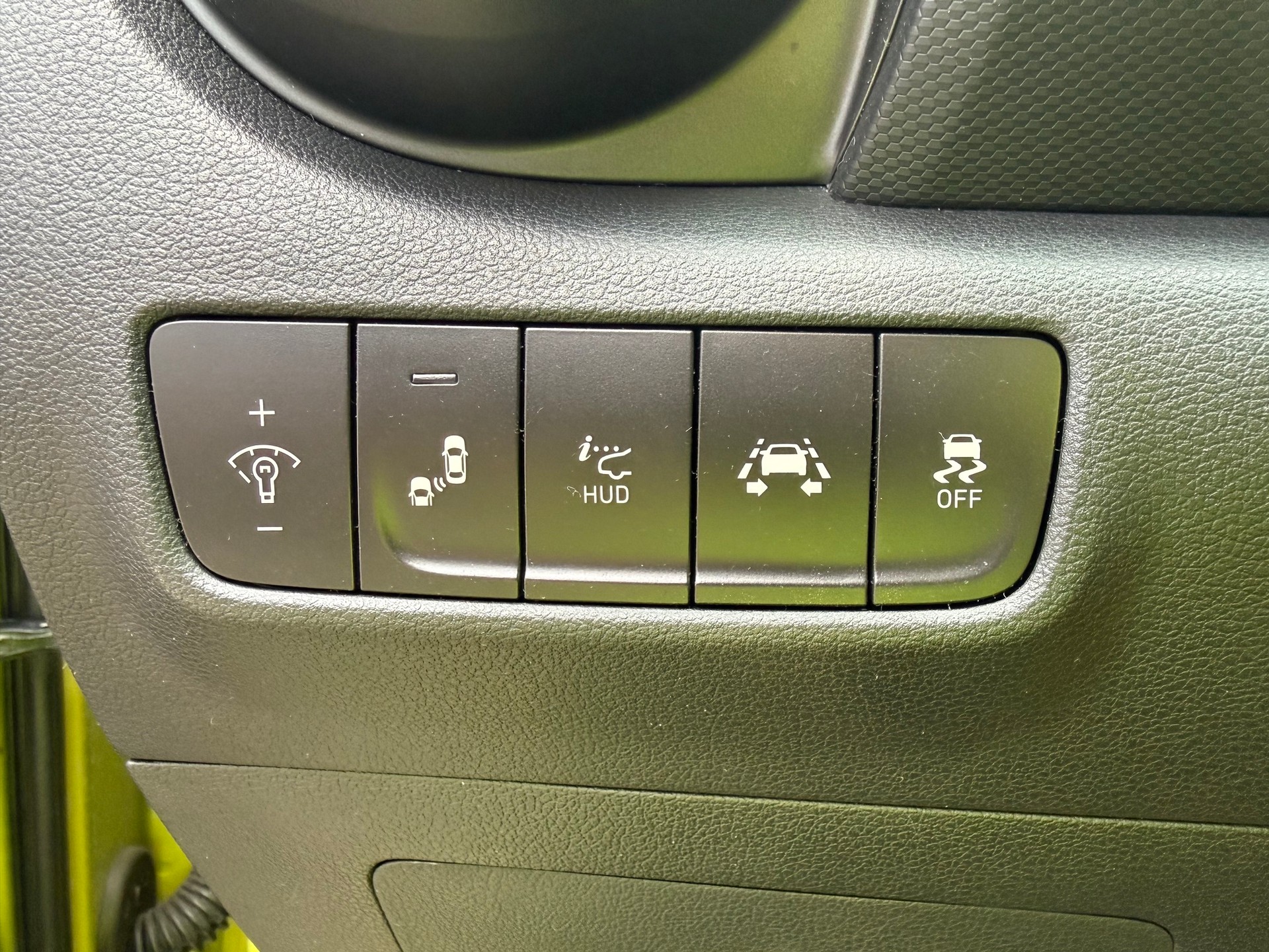 HYUNDAI Kona 1.6 T-GDi Vertex 4WD DCT-image-11