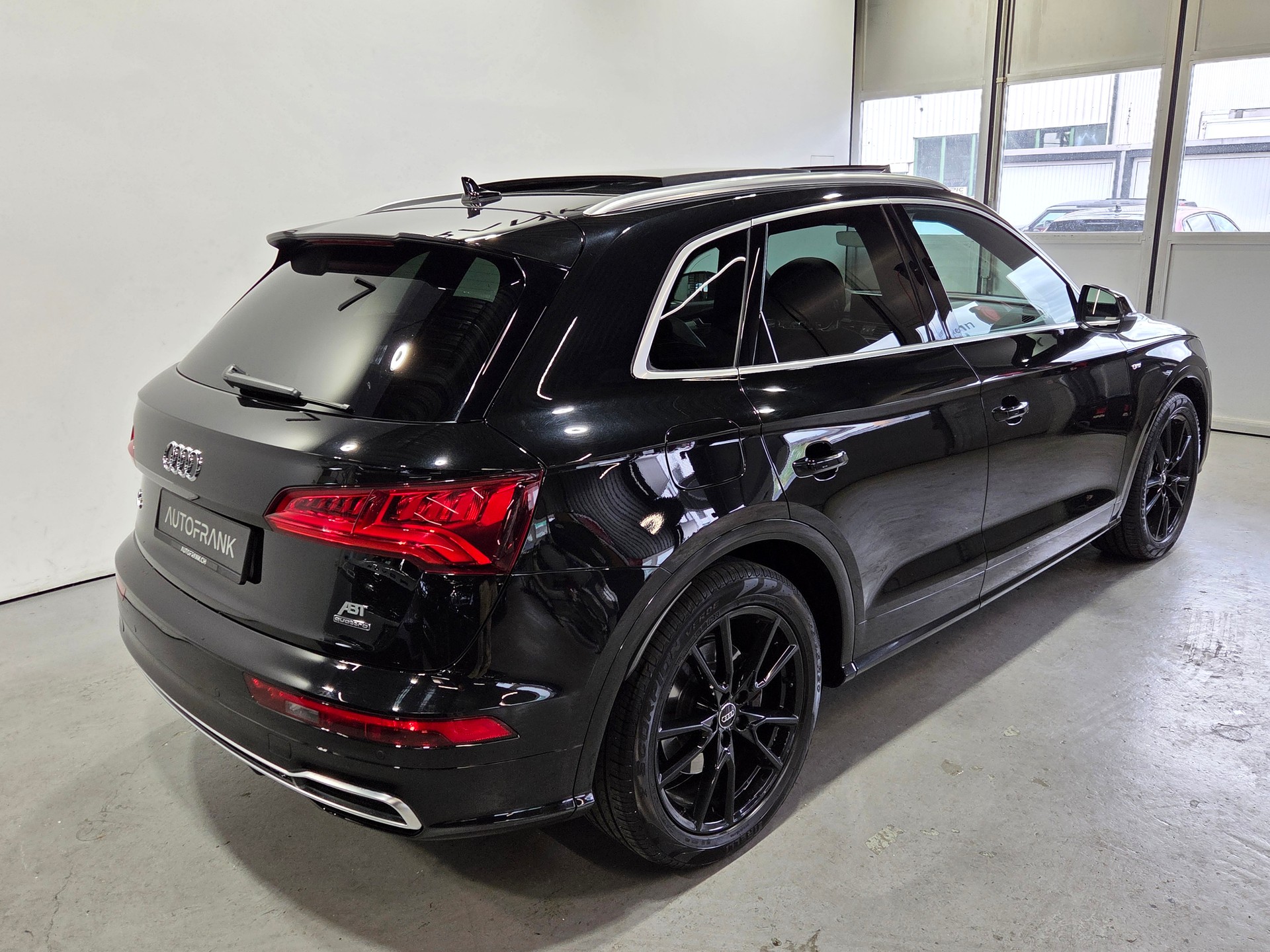 AUDI Q5 3.0 V6 TDI Sport qu. T-Tronic ABT-image-19