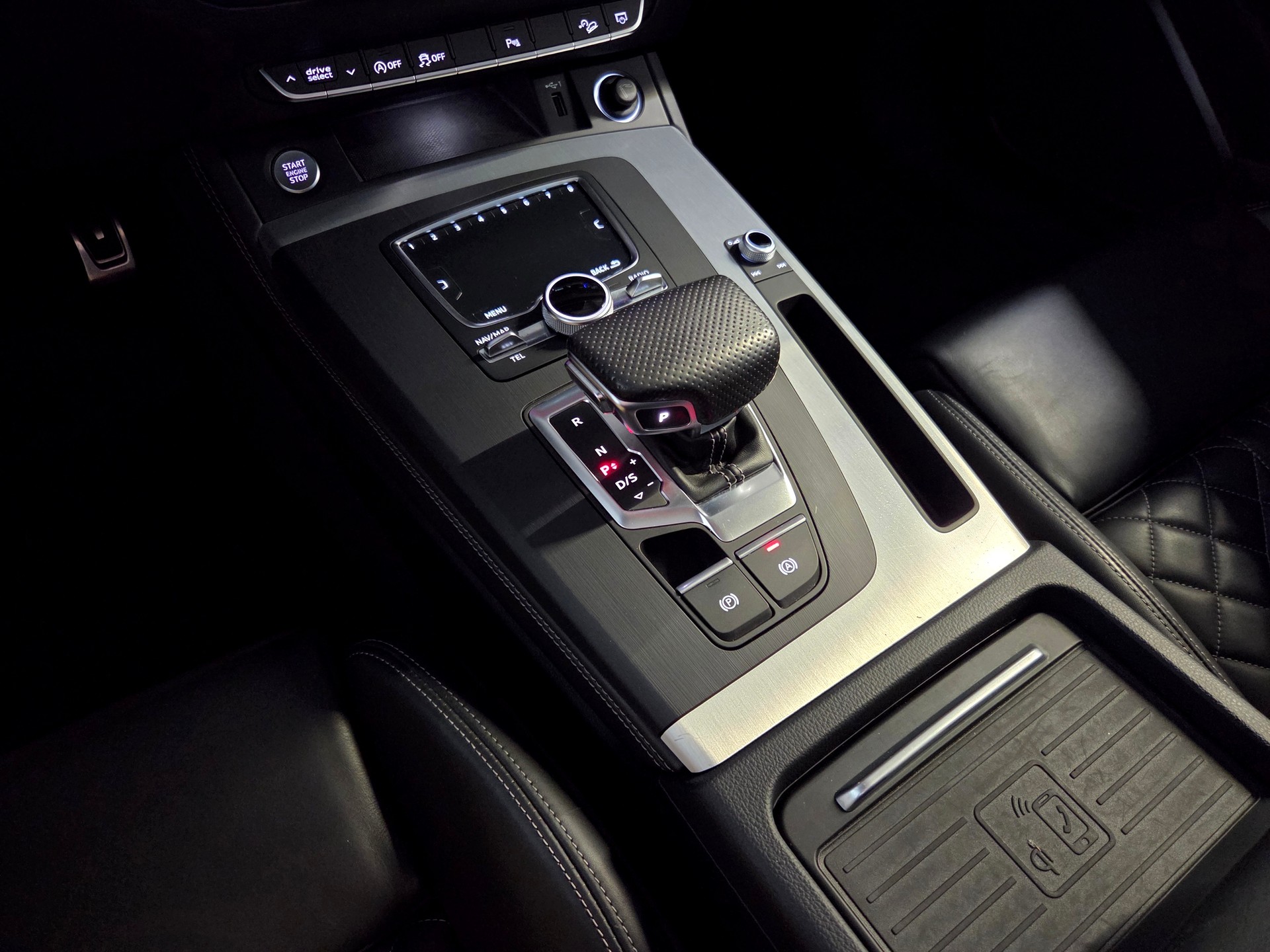 AUDI Q5 3.0 V6 TDI Sport qu. T-Tronic ABT-image-13