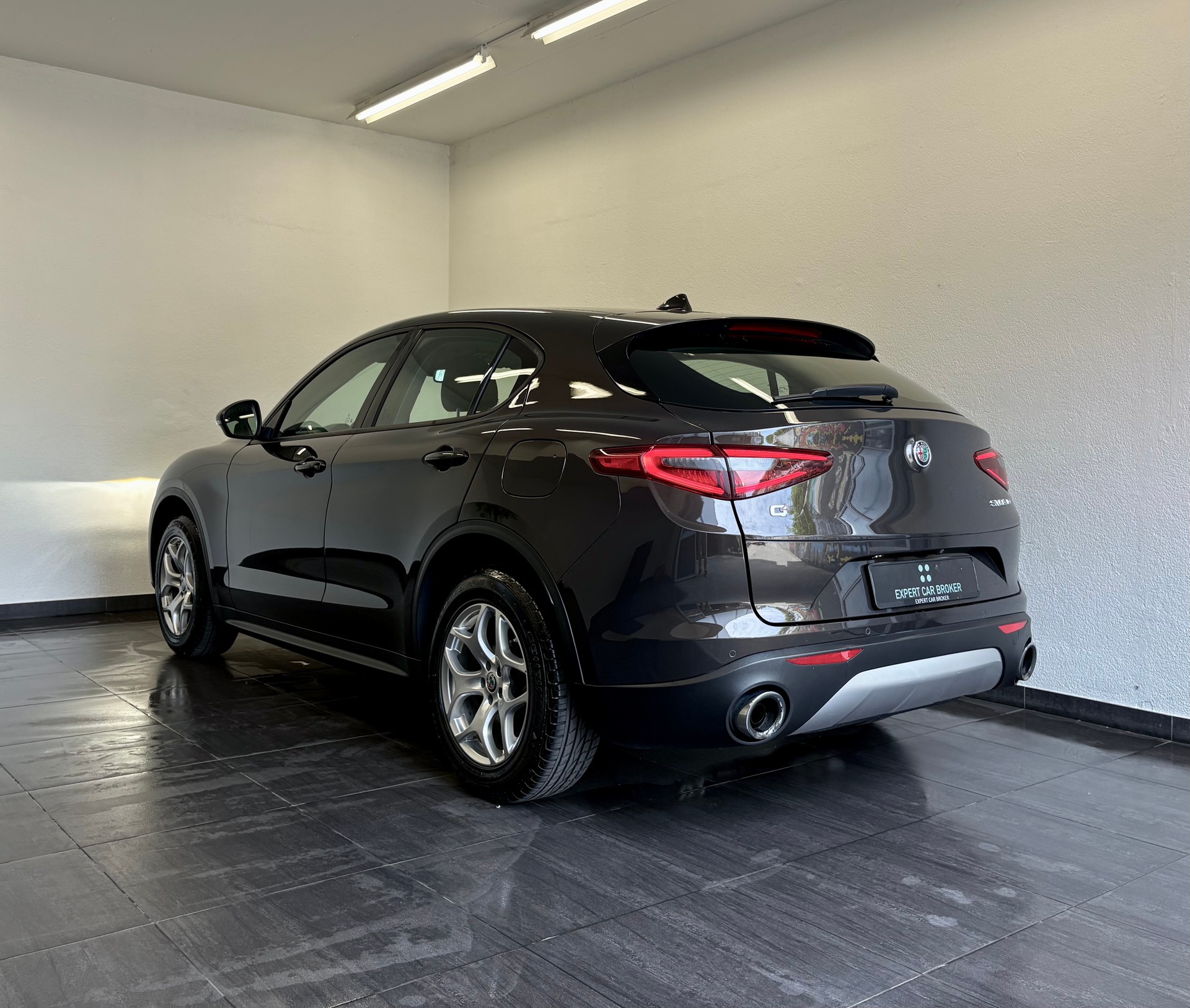 ALFA ROMEO Stelvio 2.0 Super Q4 Automatic-image-9