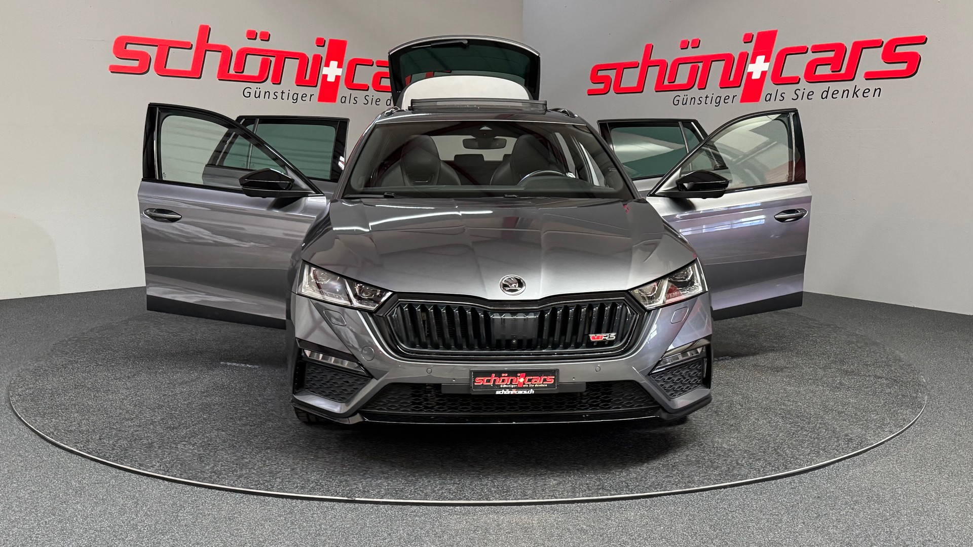 SKODA Octavia Combi 2.0 TSI DSG RS-image-9