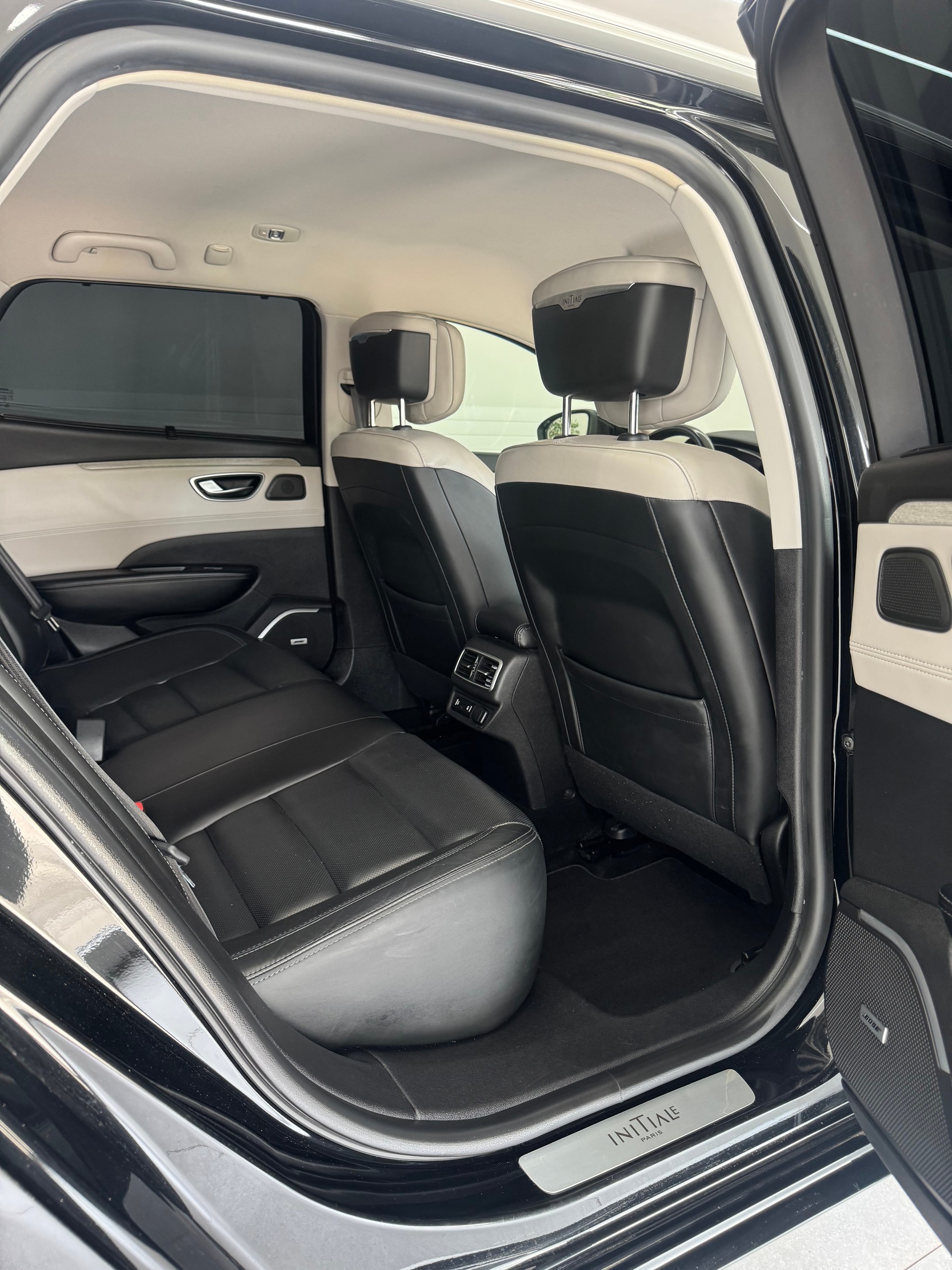 RENAULT Talisman Grandtour 1.6 TCe Initiale EDC*CH-Fahrzeug*-image-12