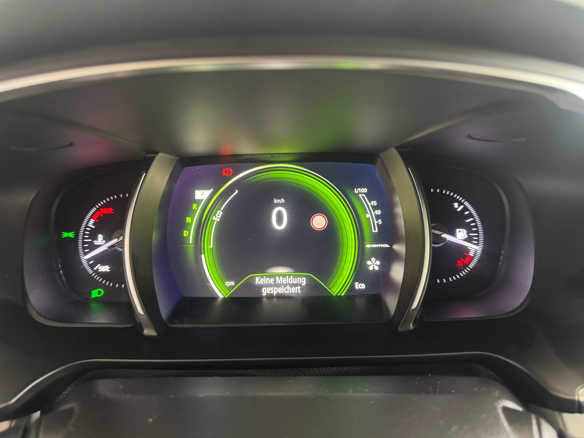 RENAULT Talisman Grandtour 1.6 TCe Initiale EDC*CH-Fahrzeug*-image-21