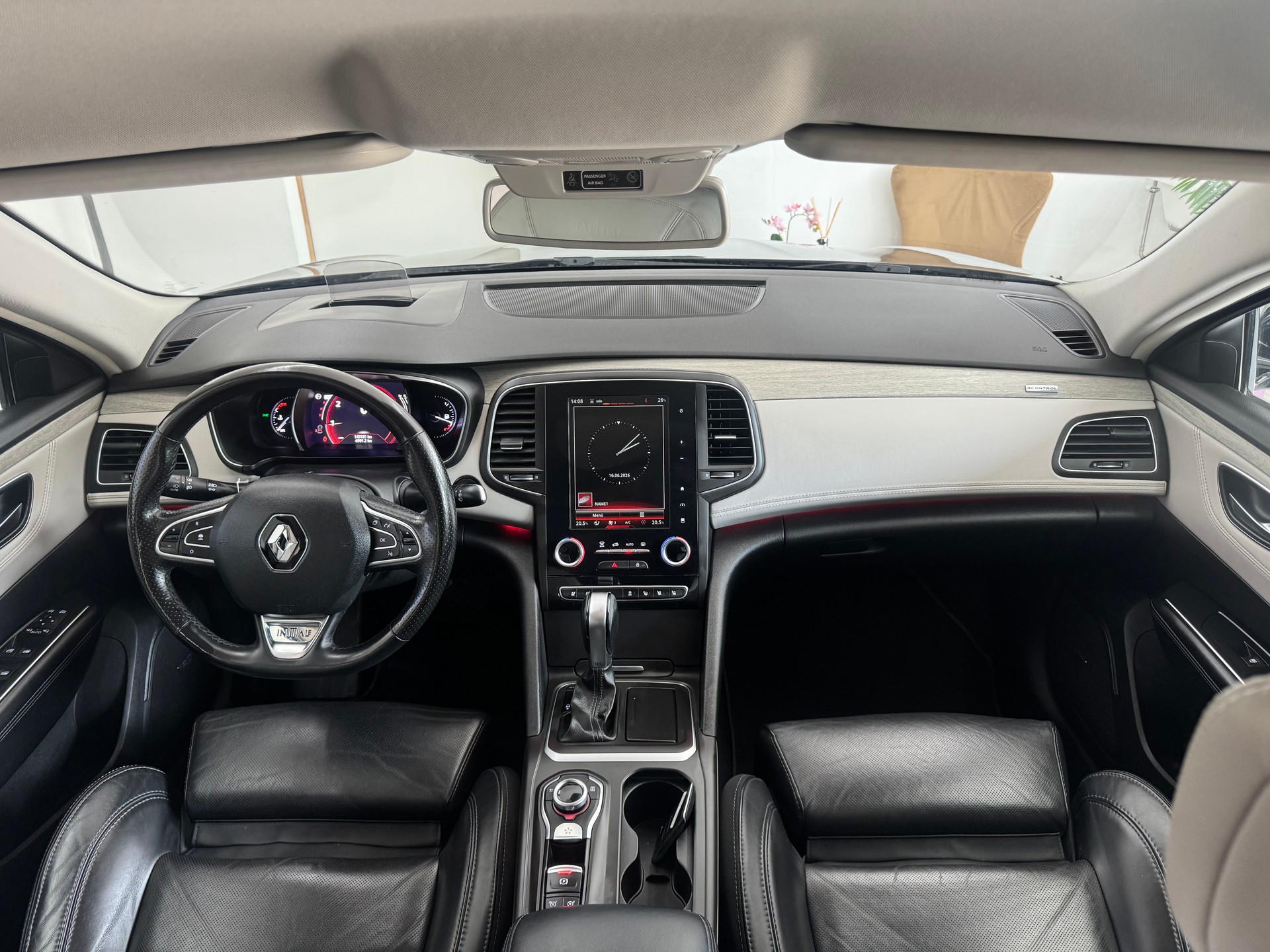 RENAULT Talisman Grandtour 1.6 TCe Initiale EDC*CH-Fahrzeug*-image-8