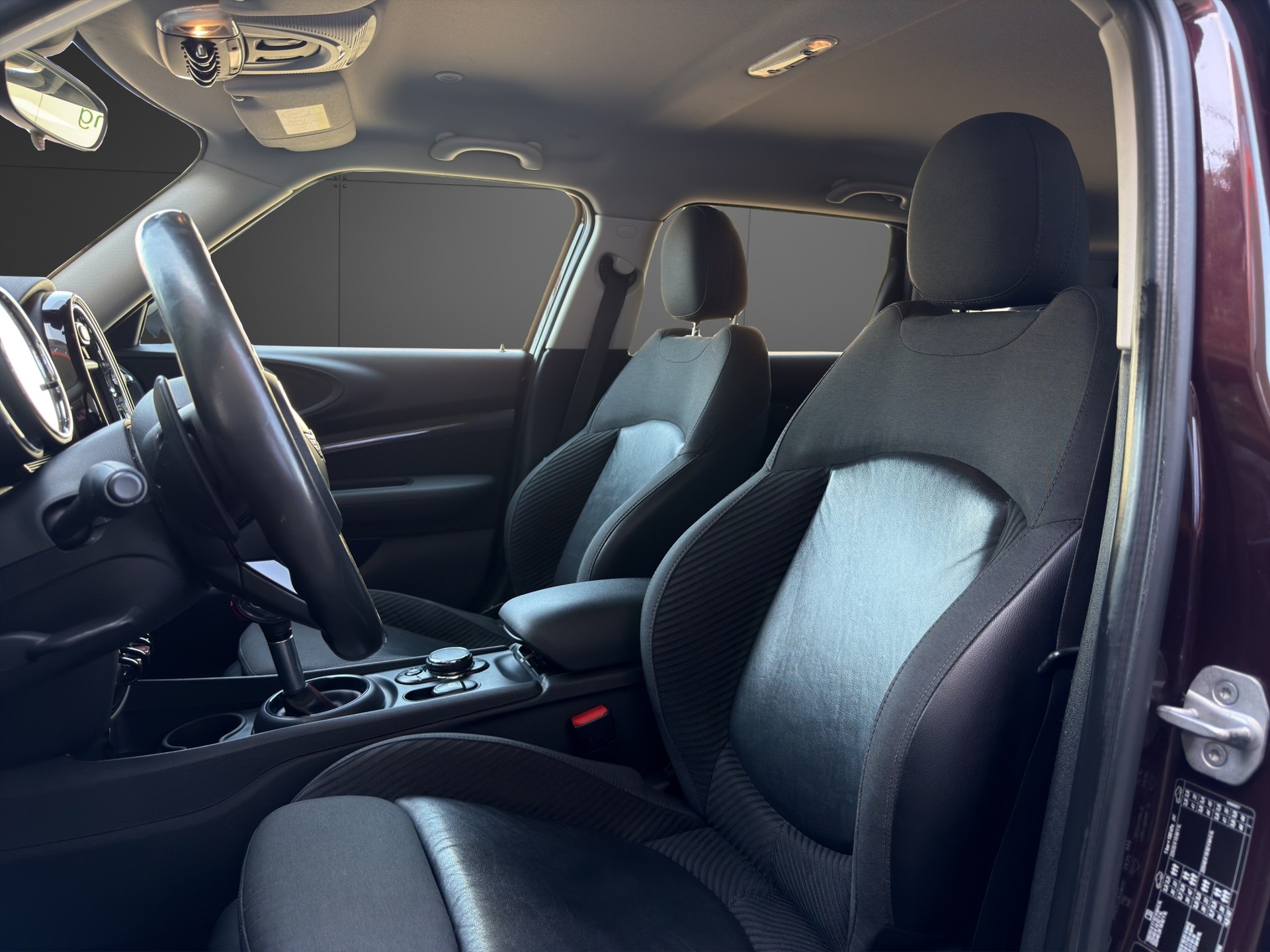 MINI Clubman Cooper SD ALL4 Steptronic-image-21