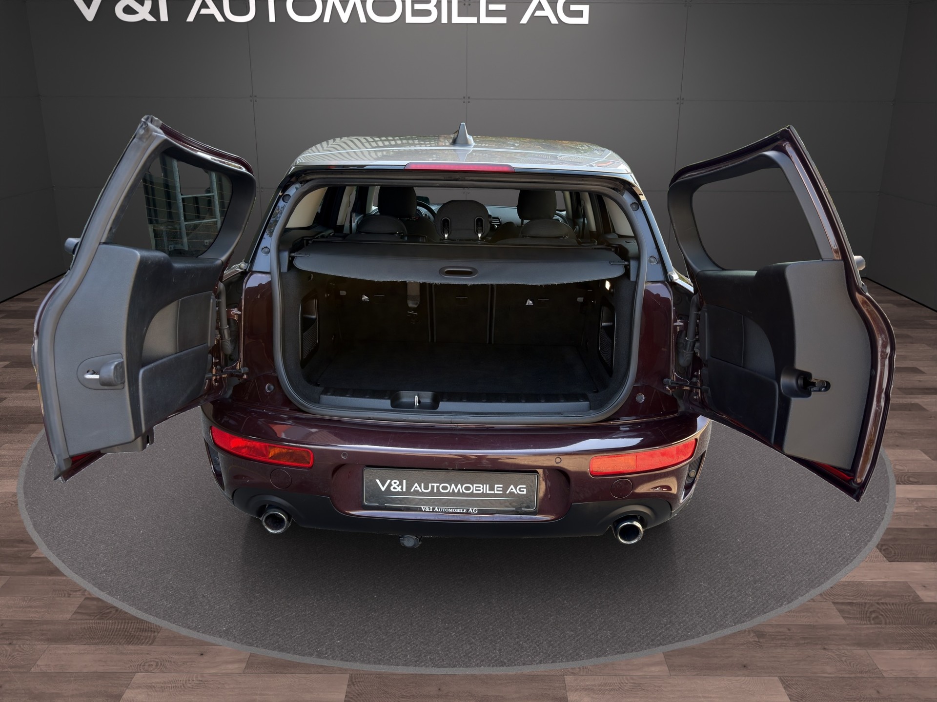 MINI Clubman Cooper SD ALL4 Steptronic-image-23