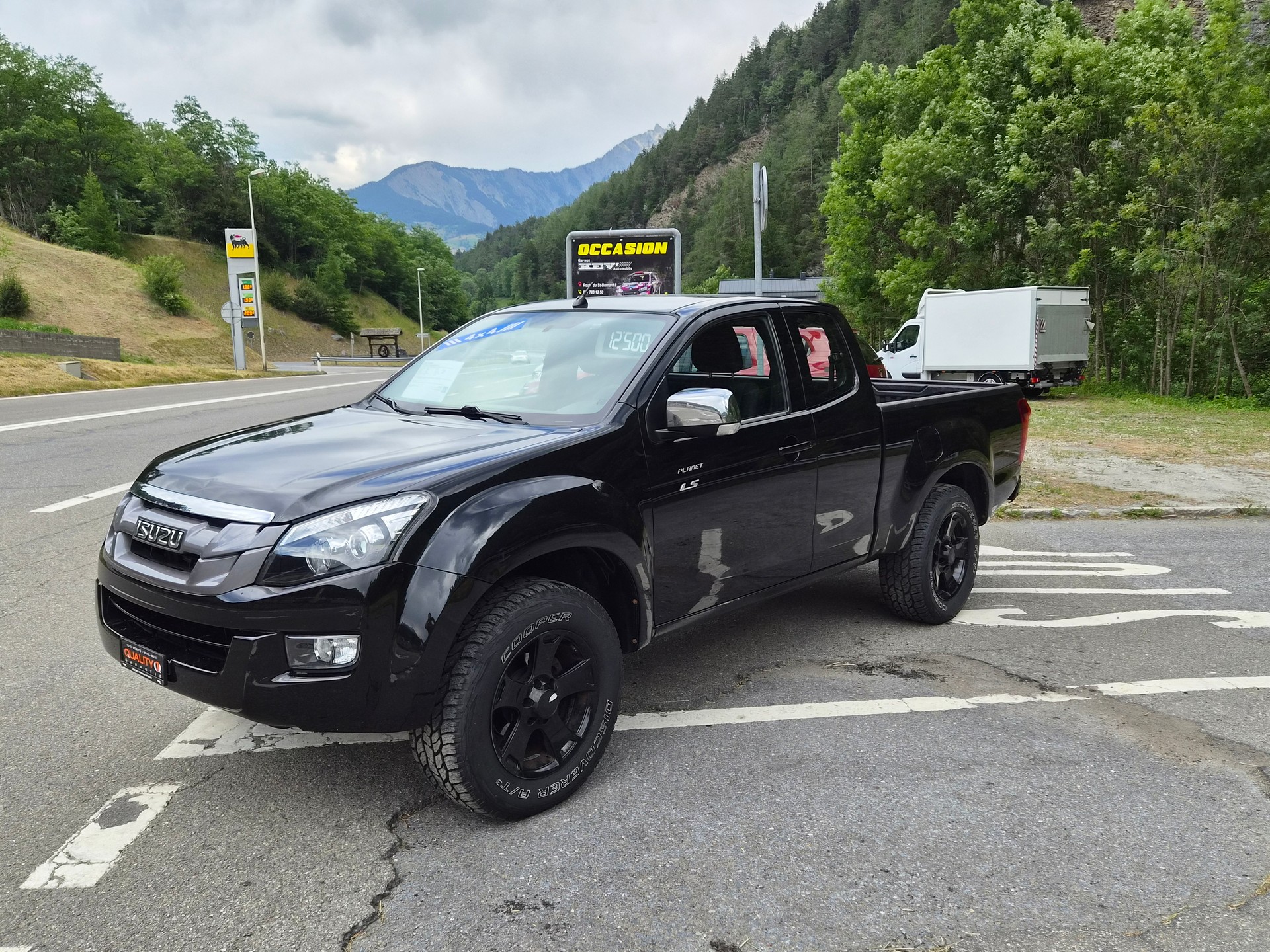 ISUZU D-MAX 2.5 SpaceCab Satellite 4x4-image-2