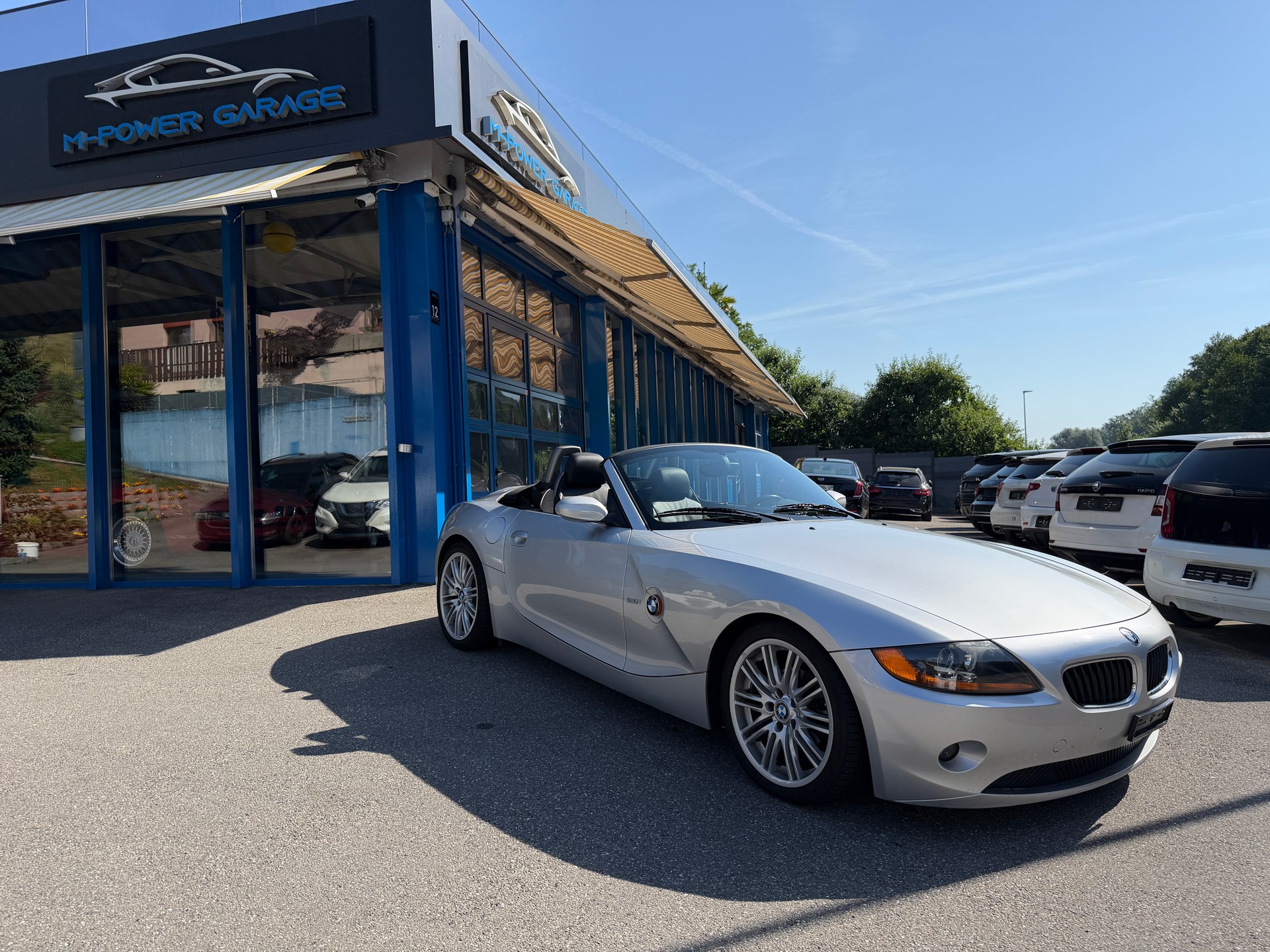BMW Z4 2.2i Roadster-image-1