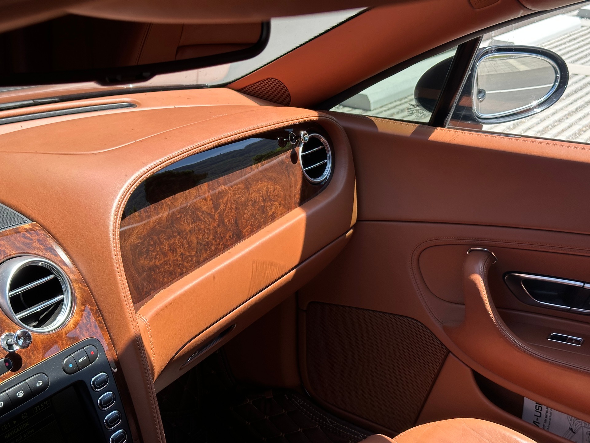 BENTLEY Continental GT 6.0 *Frisch ab MFK + Service*-image-15