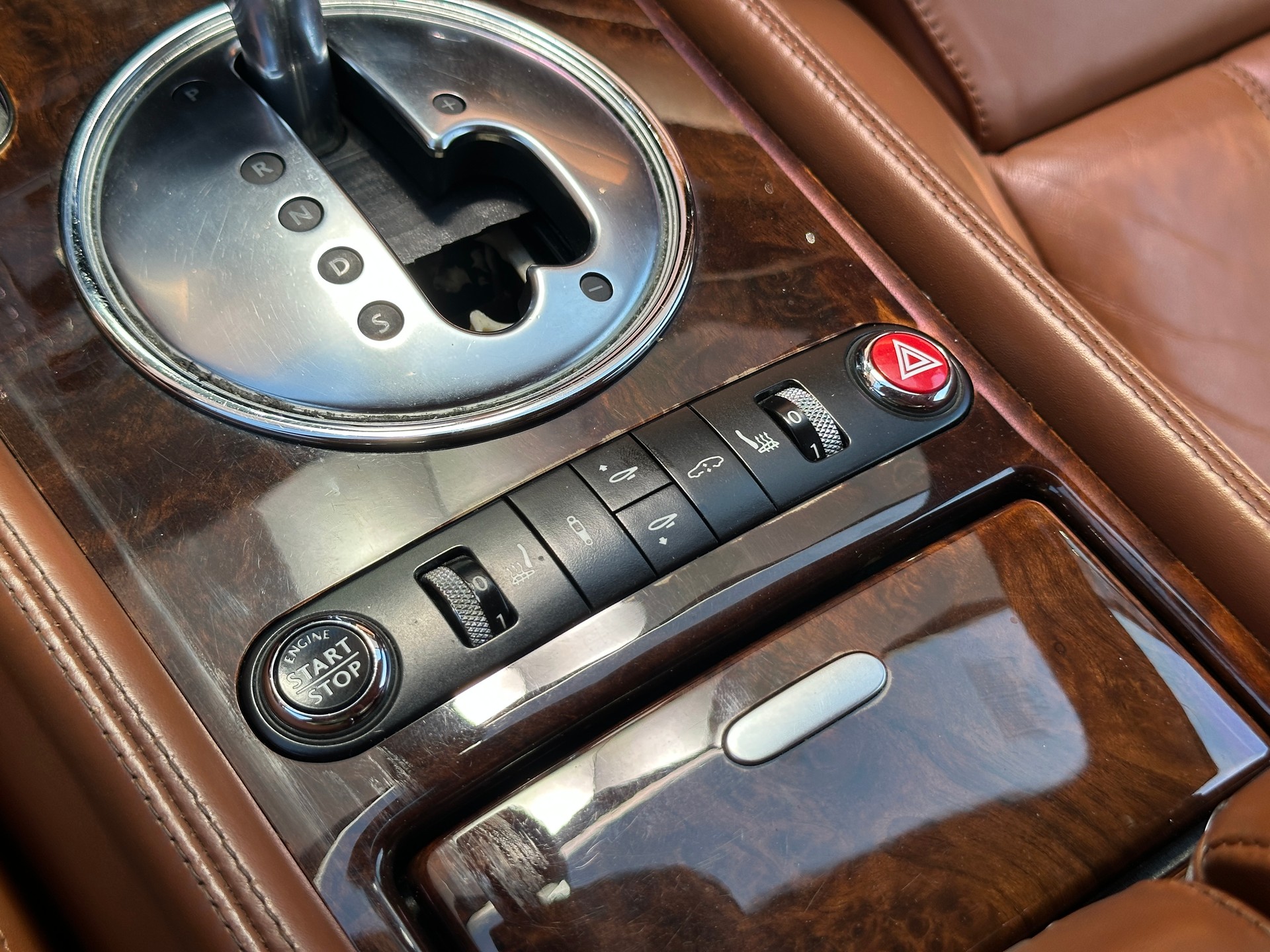 BENTLEY Continental GT 6.0 *Frisch ab MFK + Service*-image-20