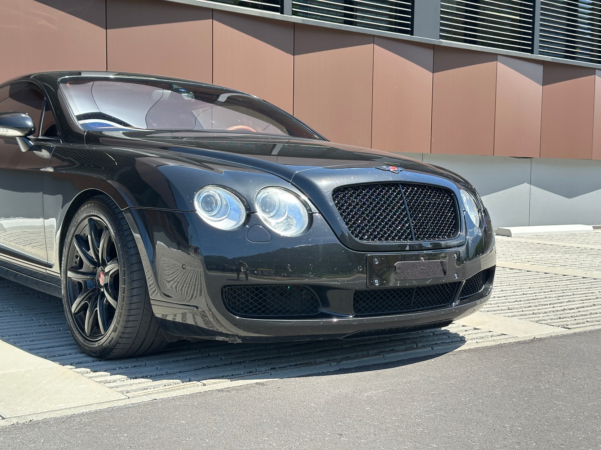 BENTLEY Continental GT 6.0 *Frisch ab MFK + Service*-image-24