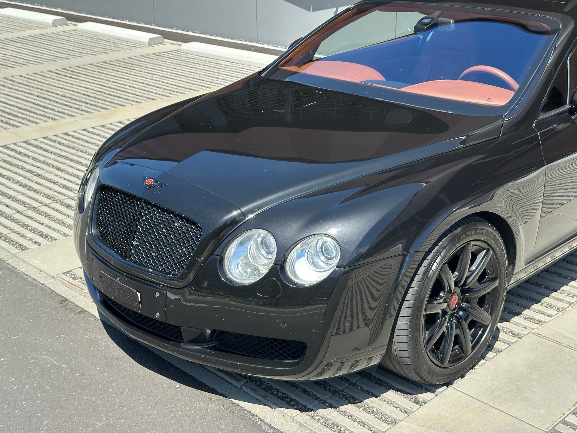 BENTLEY Continental GT 6.0 *Frisch ab MFK + Service*-image-27