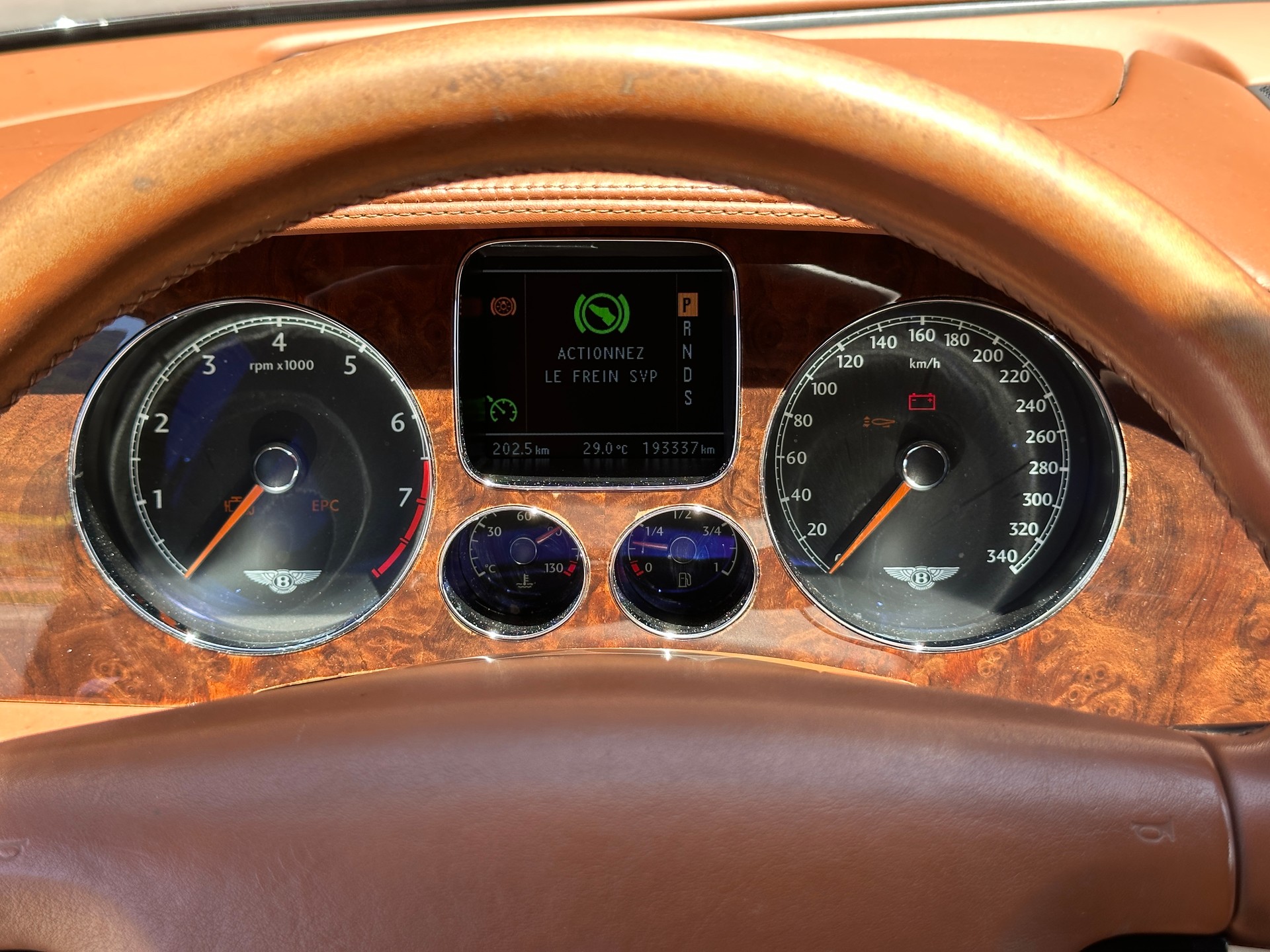 BENTLEY Continental GT 6.0 *Frisch ab MFK + Service*-image-13