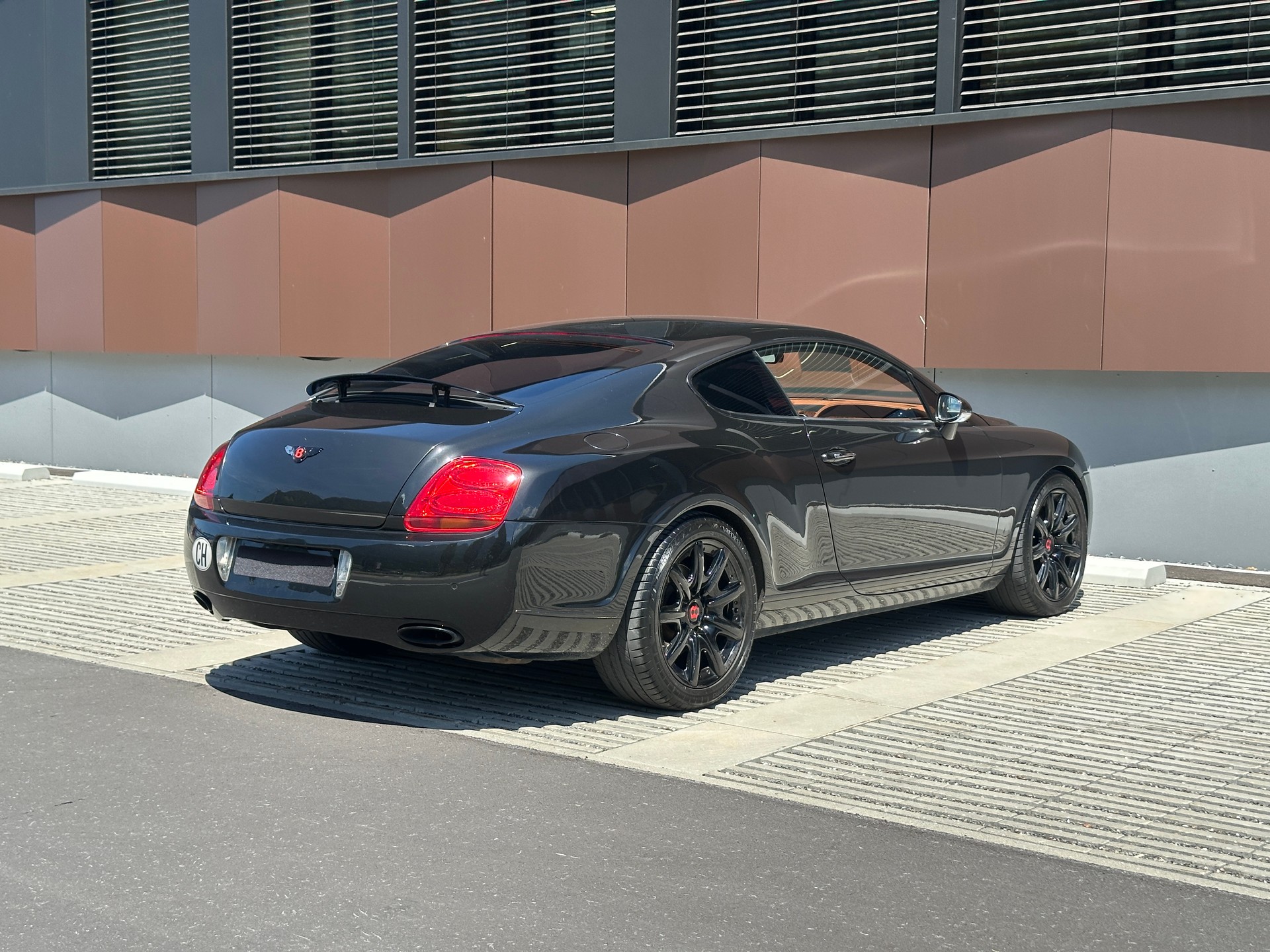 BENTLEY Continental GT 6.0 *Frisch ab MFK + Service*-image-5