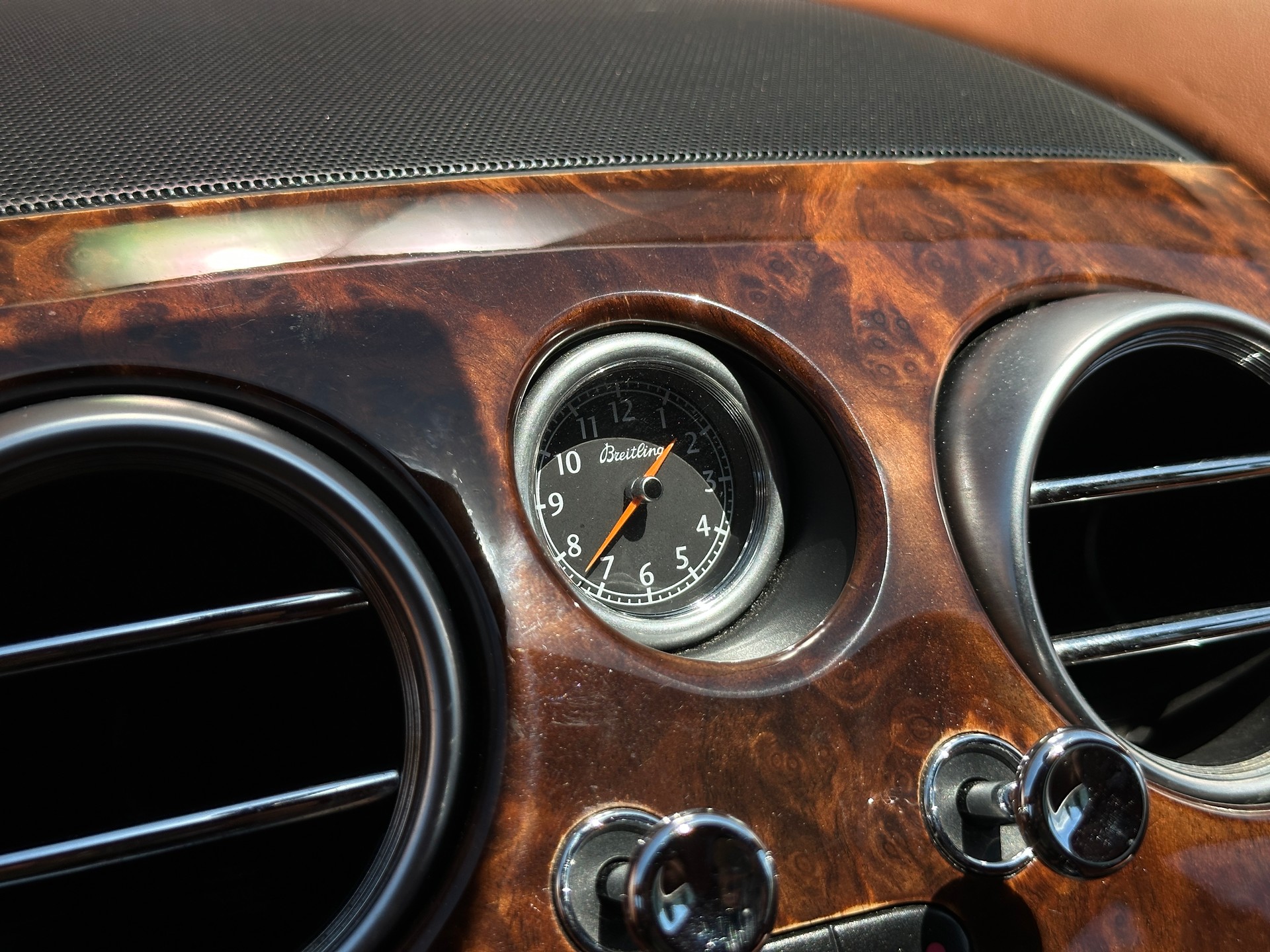 BENTLEY Continental GT 6.0 *Frisch ab MFK + Service*-image-16