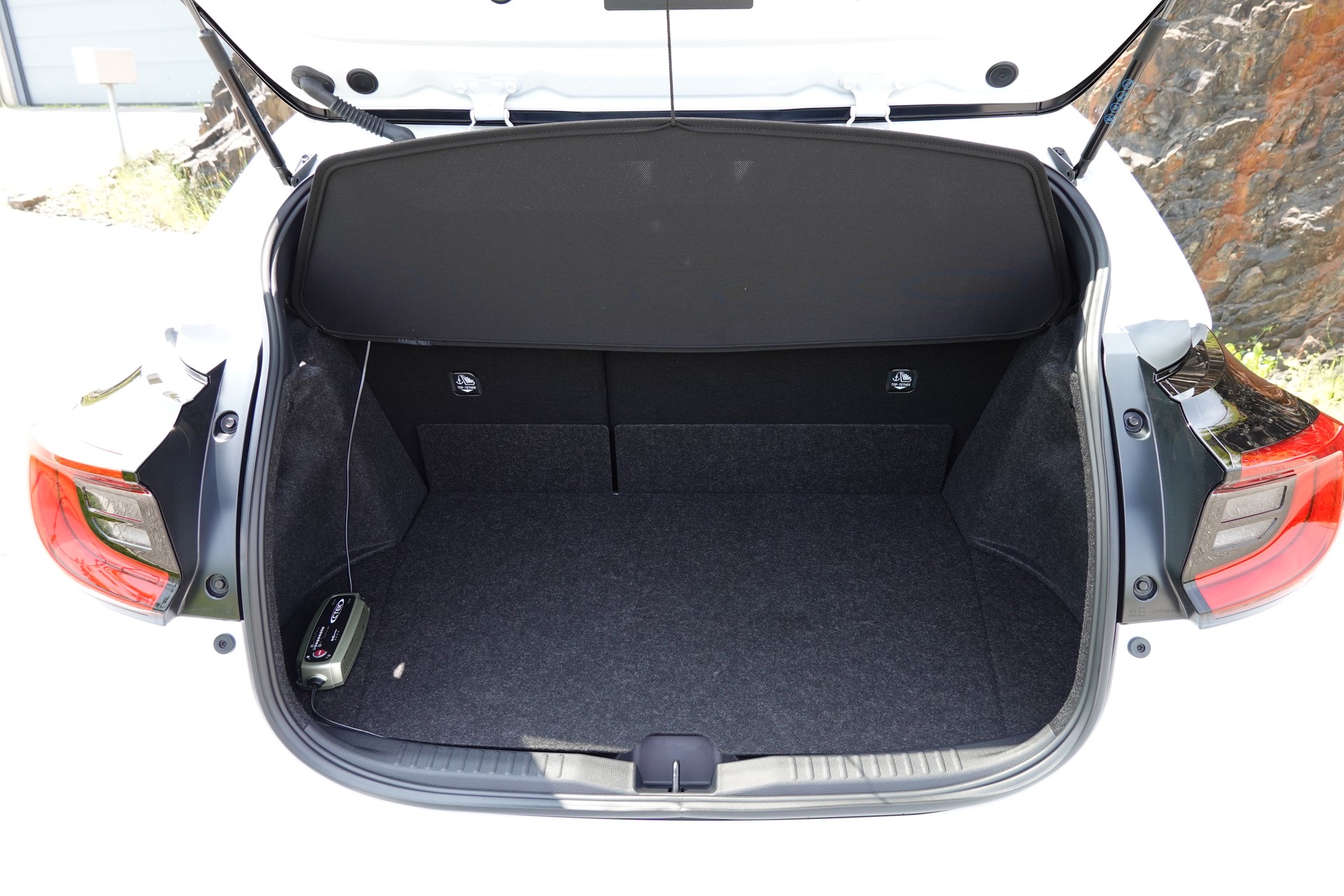 TOYOTA Yaris 1.6 GR Sport-image-13