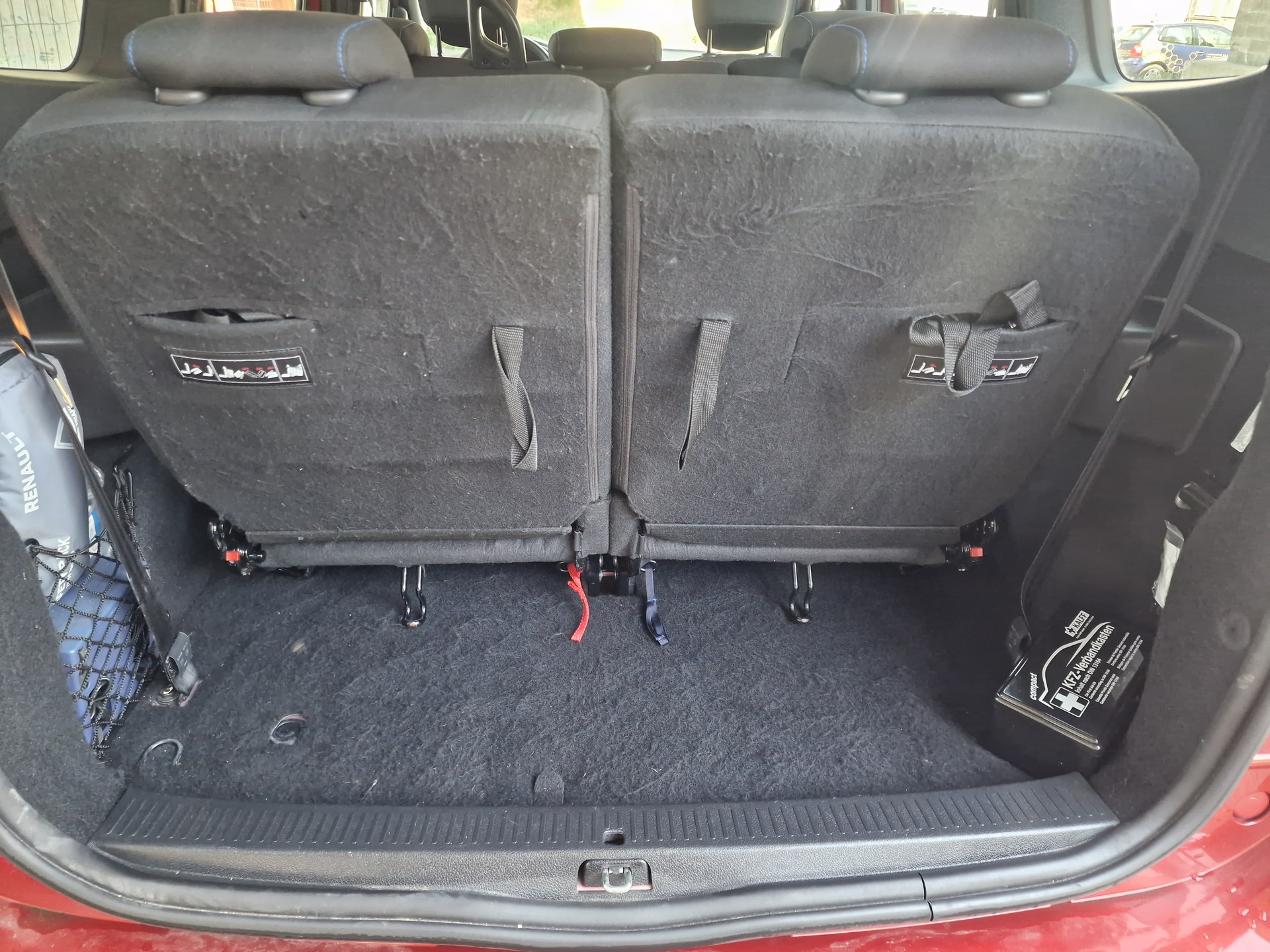 DACIA Lodgy TCE 130 Stepway 7PL-image-9