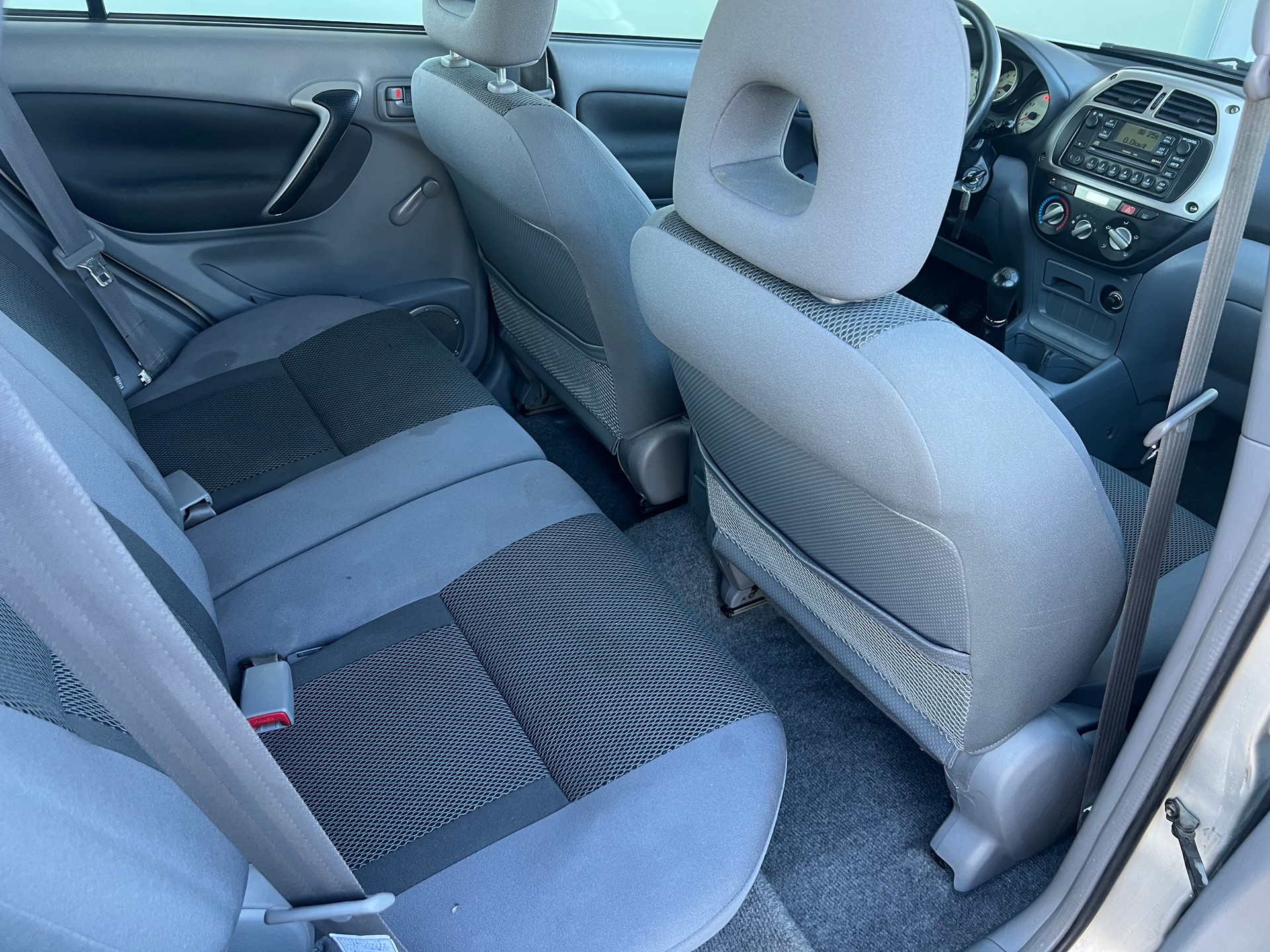TOYOTA RAV-4 2.0 16V Linea Terra-image-10