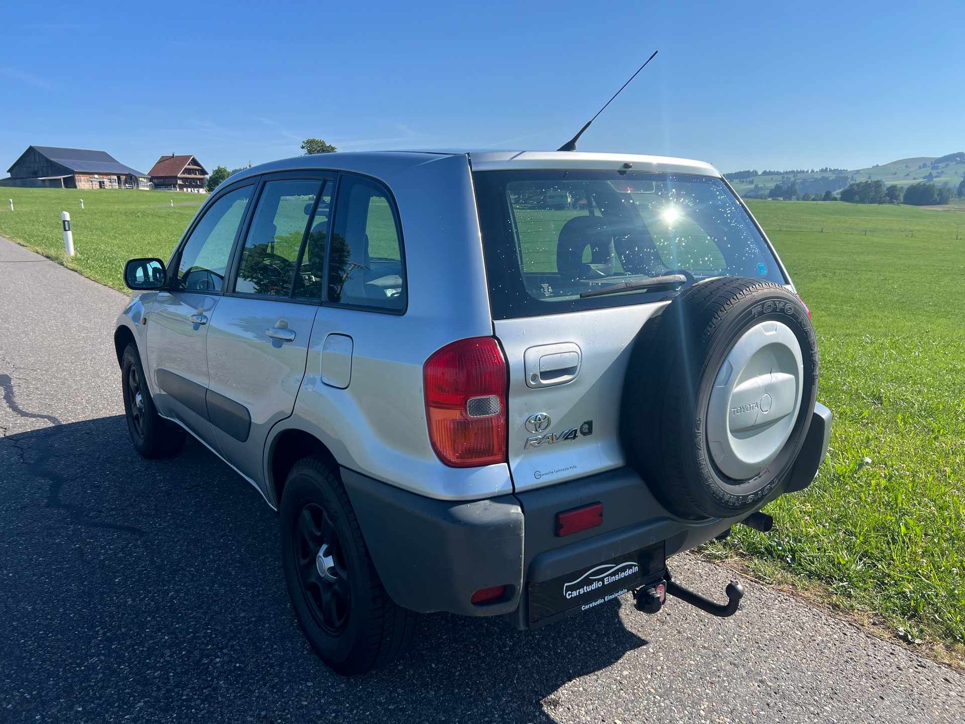 TOYOTA RAV-4 2.0 16V Linea Terra-image-3