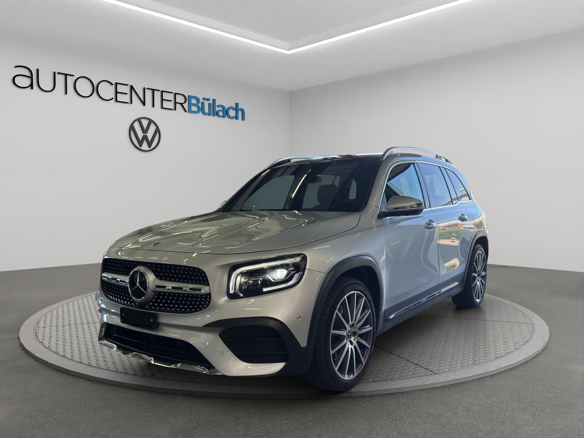 MERCEDES-BENZ GLB 250 4Matic AMG Line 8G-Tronic-image-0