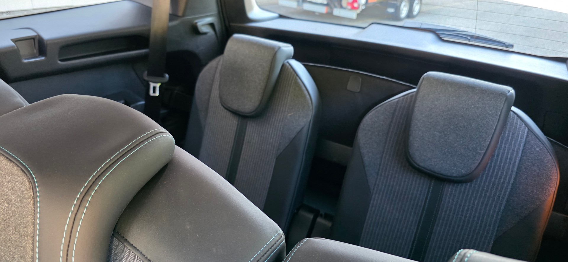 PEUGEOT 5008-image-8