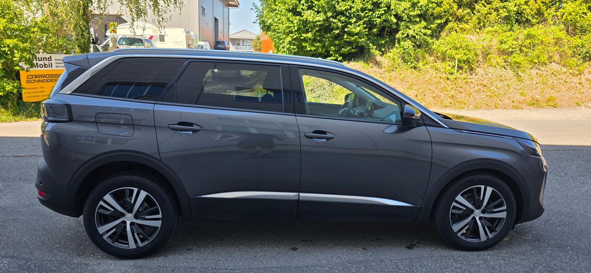 PEUGEOT 5008-image-3