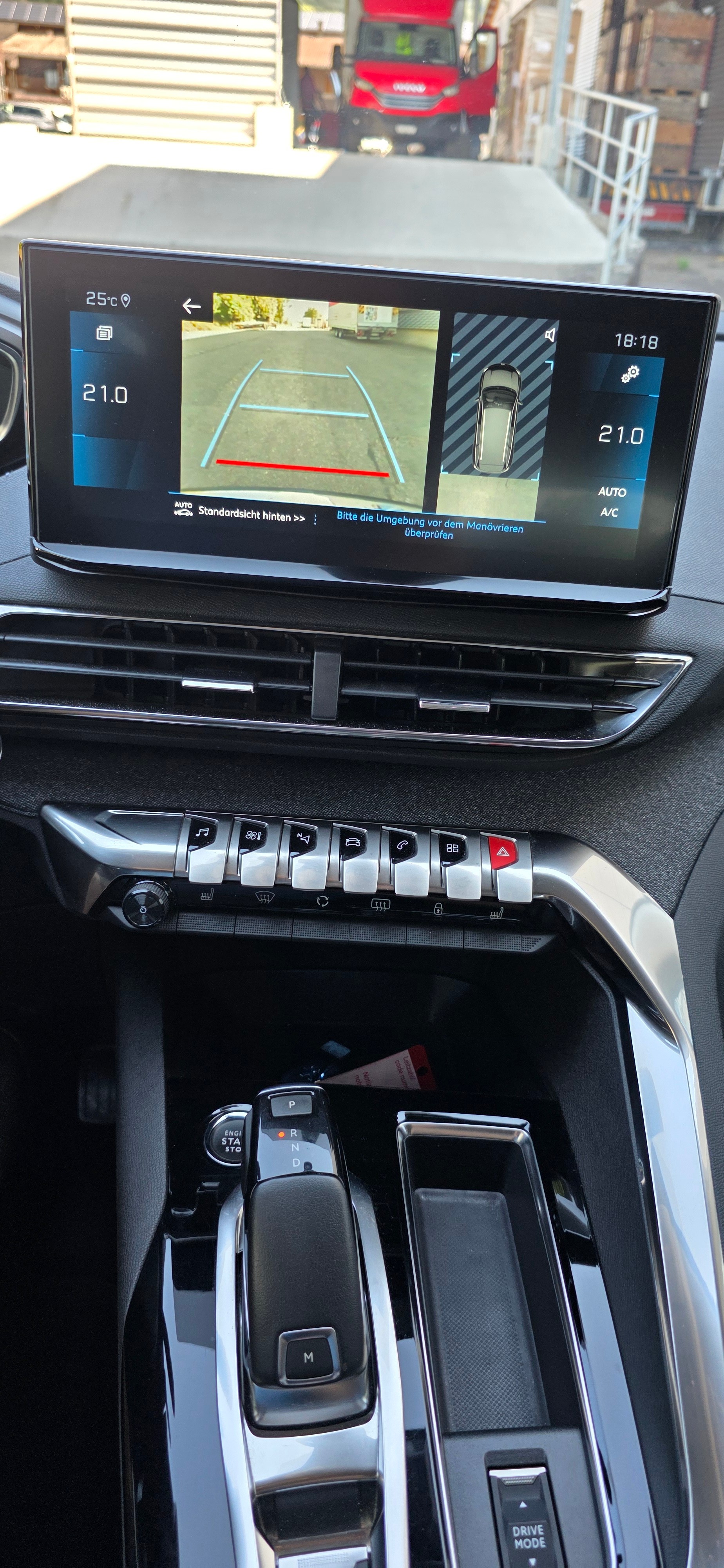 PEUGEOT 5008-image-11