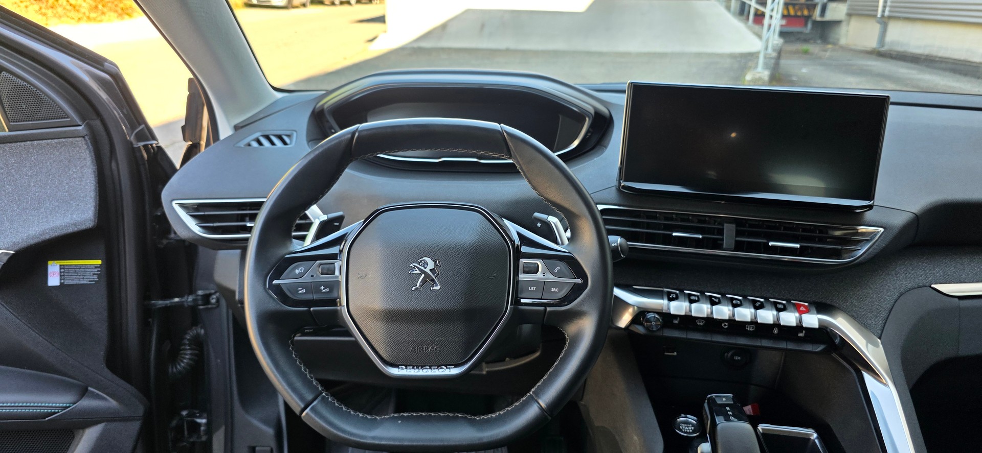 PEUGEOT 5008-image-10