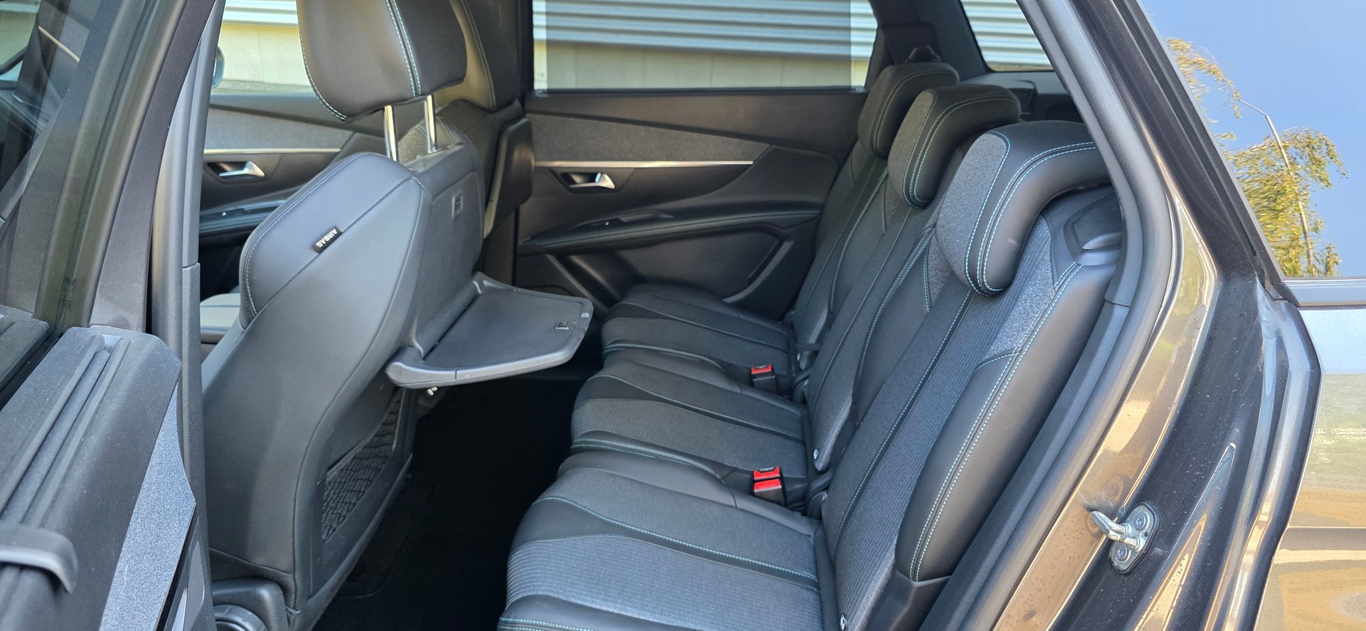 PEUGEOT 5008-image-7
