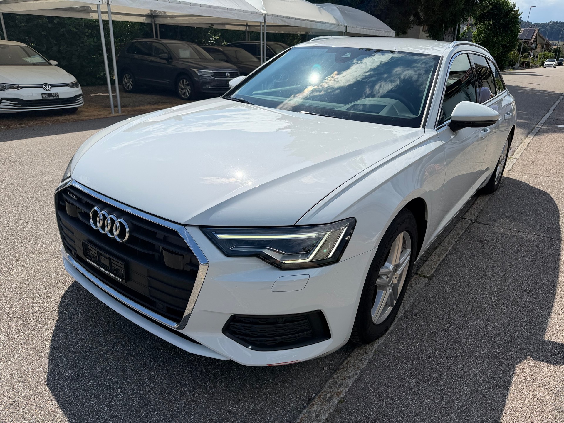 AUDI A6 Avant 40 TDI quattro S-tronic-image-1