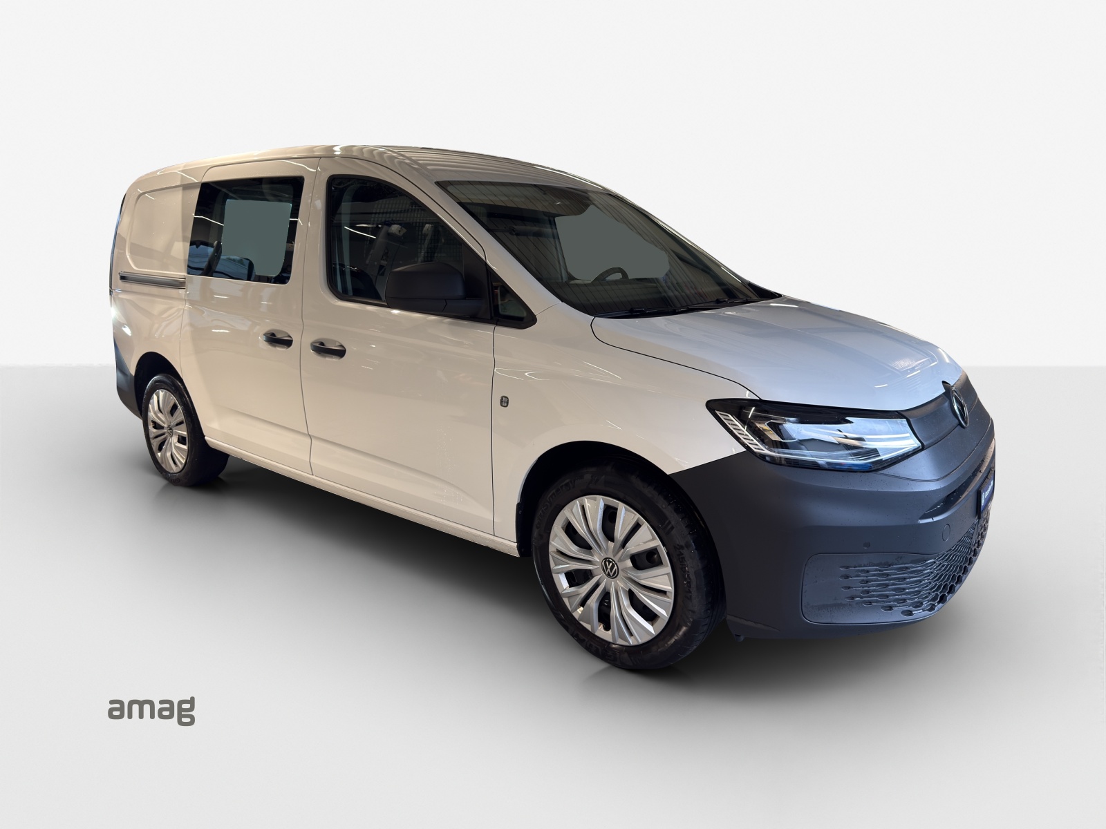 VW Caddy Cargo 2.0TDI Maxi 4Motion-image-5