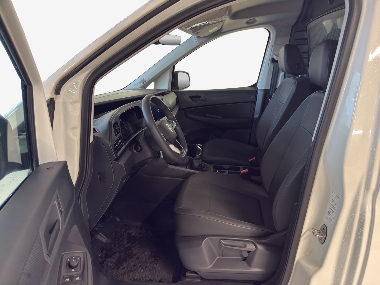 VW Caddy Cargo 2.0TDI Maxi 4Motion-image-7