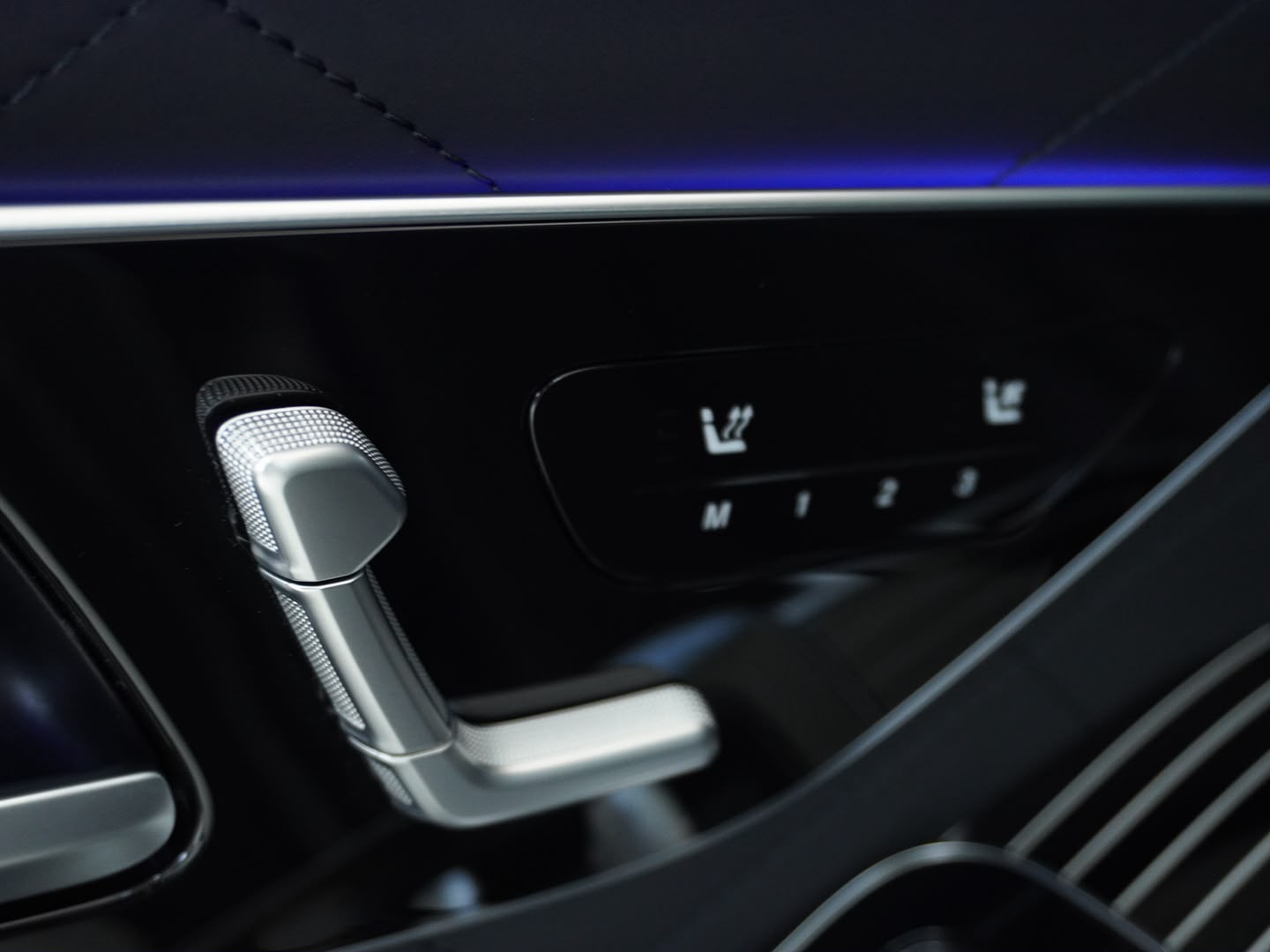 MERCEDES-BENZ S 500 4Matic AMG Line 9G-Tronic-image-10
